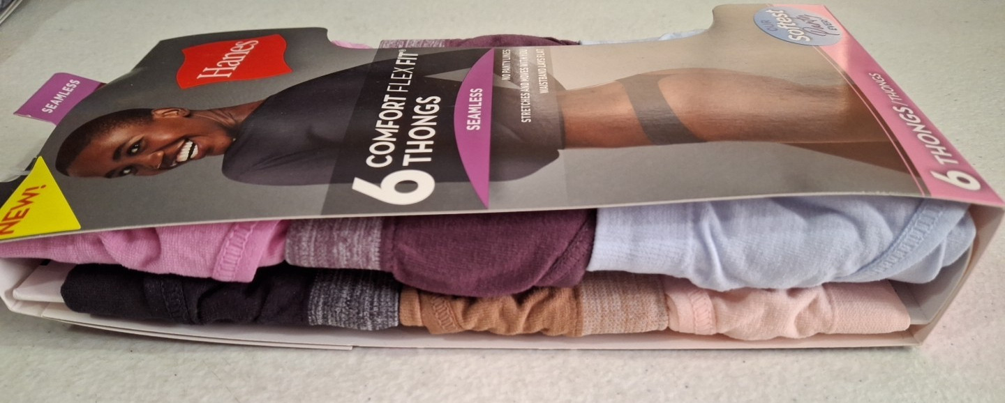 Hanes Women’s 6 Pack Comfort Flex Fit Seamless Thongs NEW Size Small