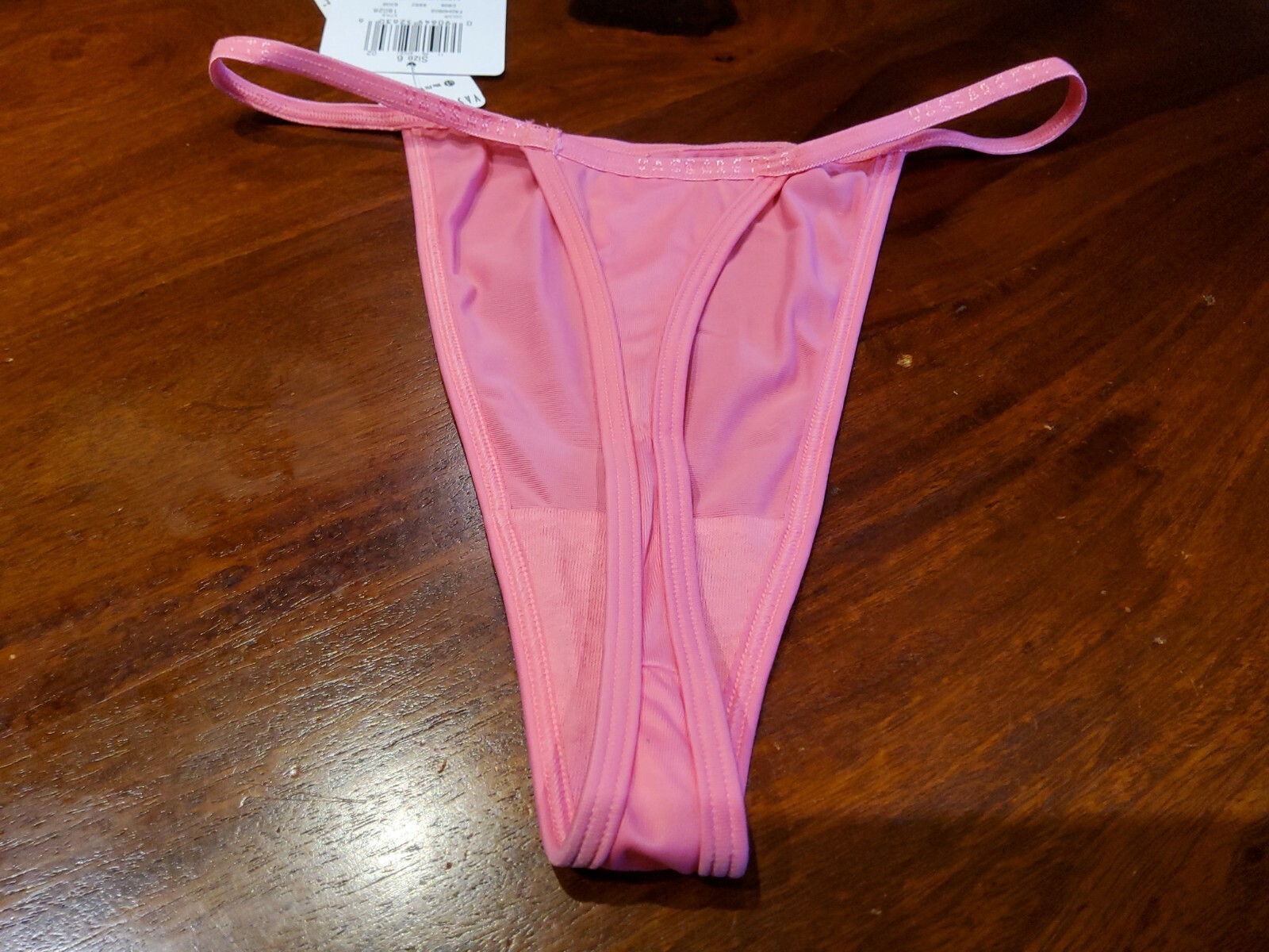 NWT Vassarette “Body Curves” Thong Panty Size 6 Med Rare – Memoirrose Pink