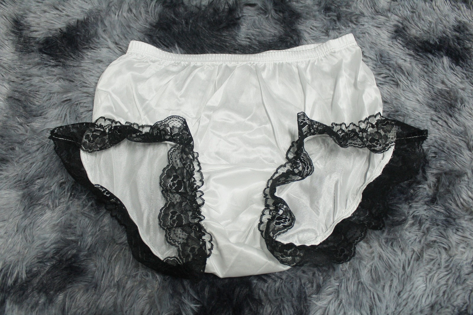 #A329 2XL/ElasticW.24-42″ Vintage Style 2PCS Black Nylon Half Slip + White Brief