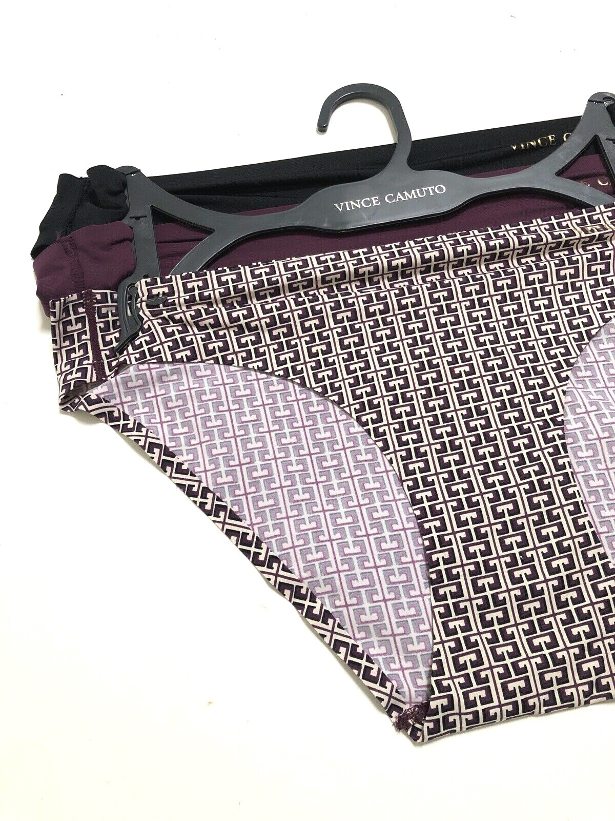 NWT 3Pack Vince Camuto Panties Bikini No Show SizeL Geo Purple Black Burgundy