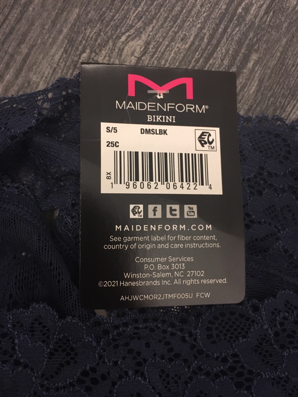 MAIDENFORM LUXURIOUS LACE BIKINI PANTY Size 5/S Dark Navy Blue Lace High Leg