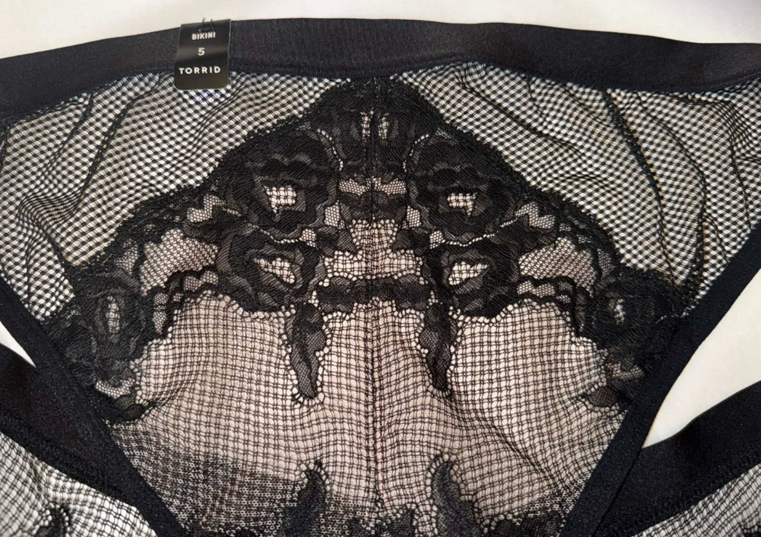 TORRID Black Fishnet Mesh/Nude Lined Ruched BIKINI PANTY ~ nwt ~ Torrid Size 5