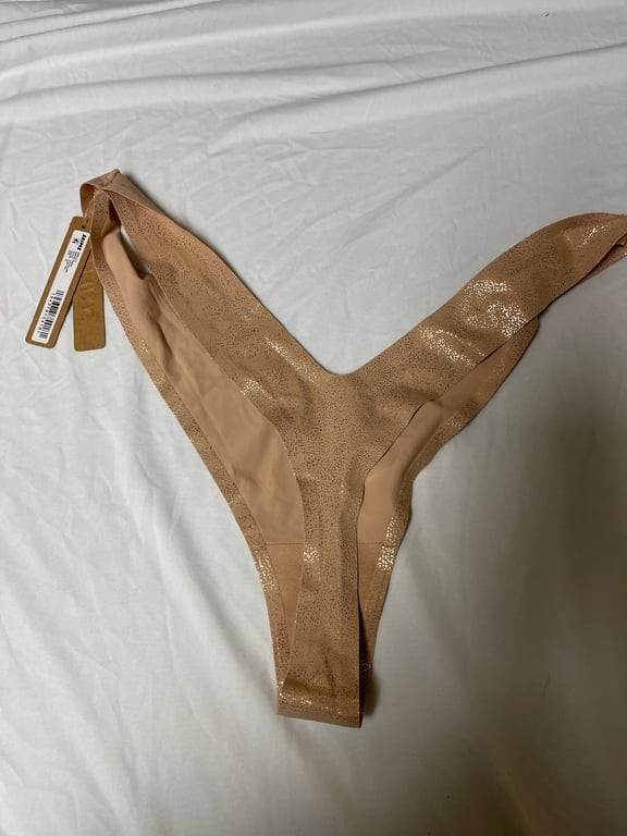 Free Cut Dipped Thong – Clay Foil XL B51