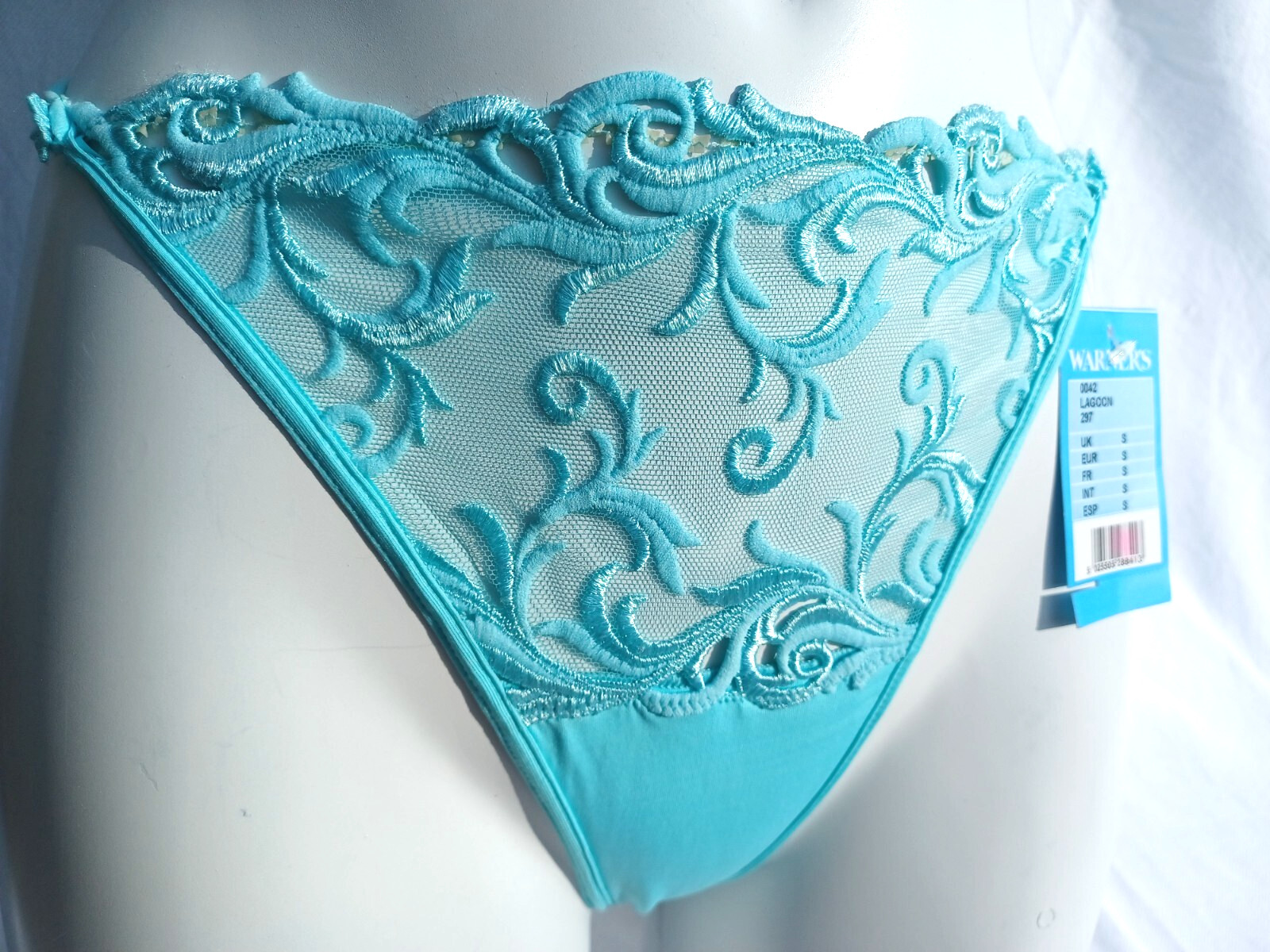 WARNERS Lingerie Beautiful Floral Lace Thong String in Lagoon Teal Shade Size S