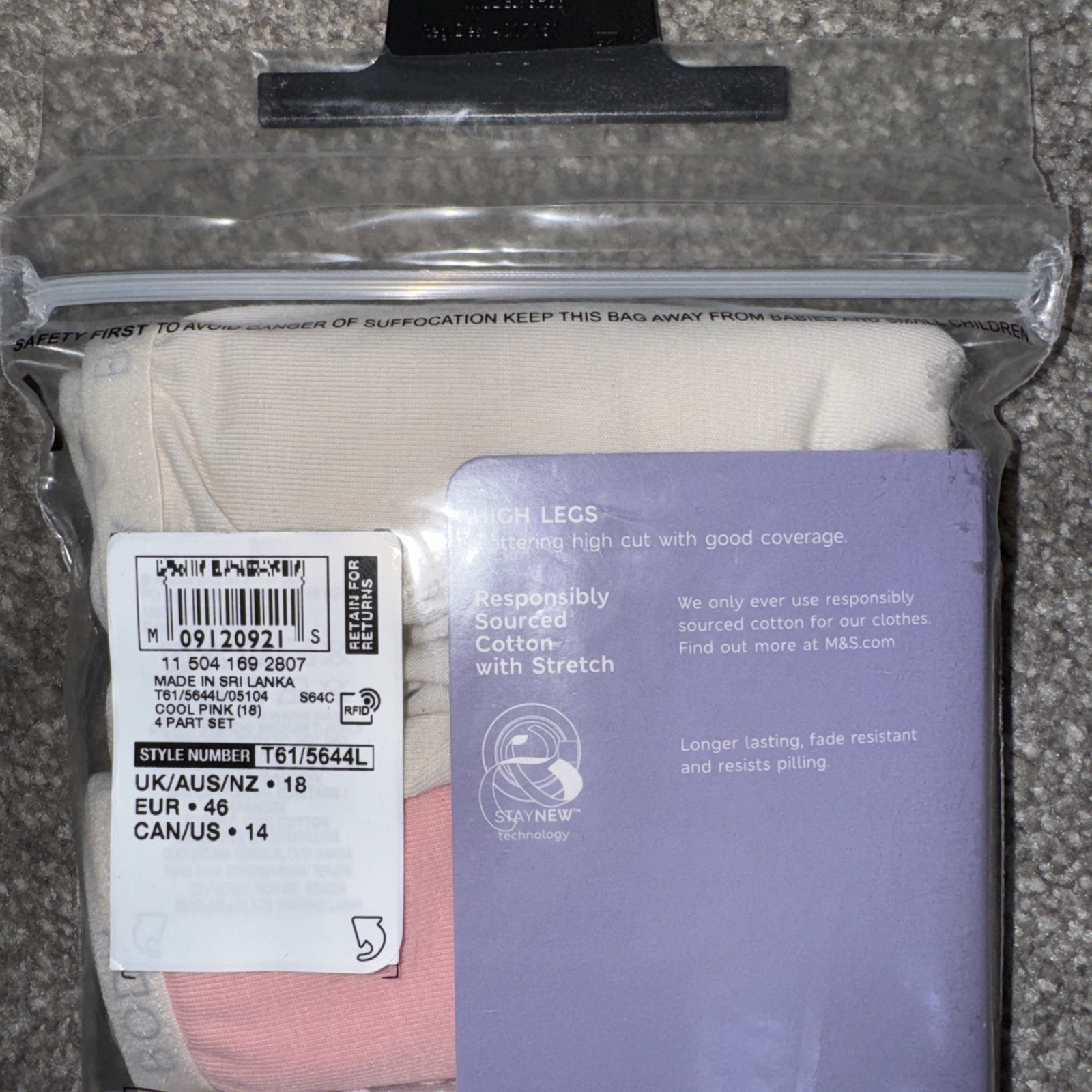 M&S High legs 4 pack of pants Size 18 New Cotton with stretch BNIP