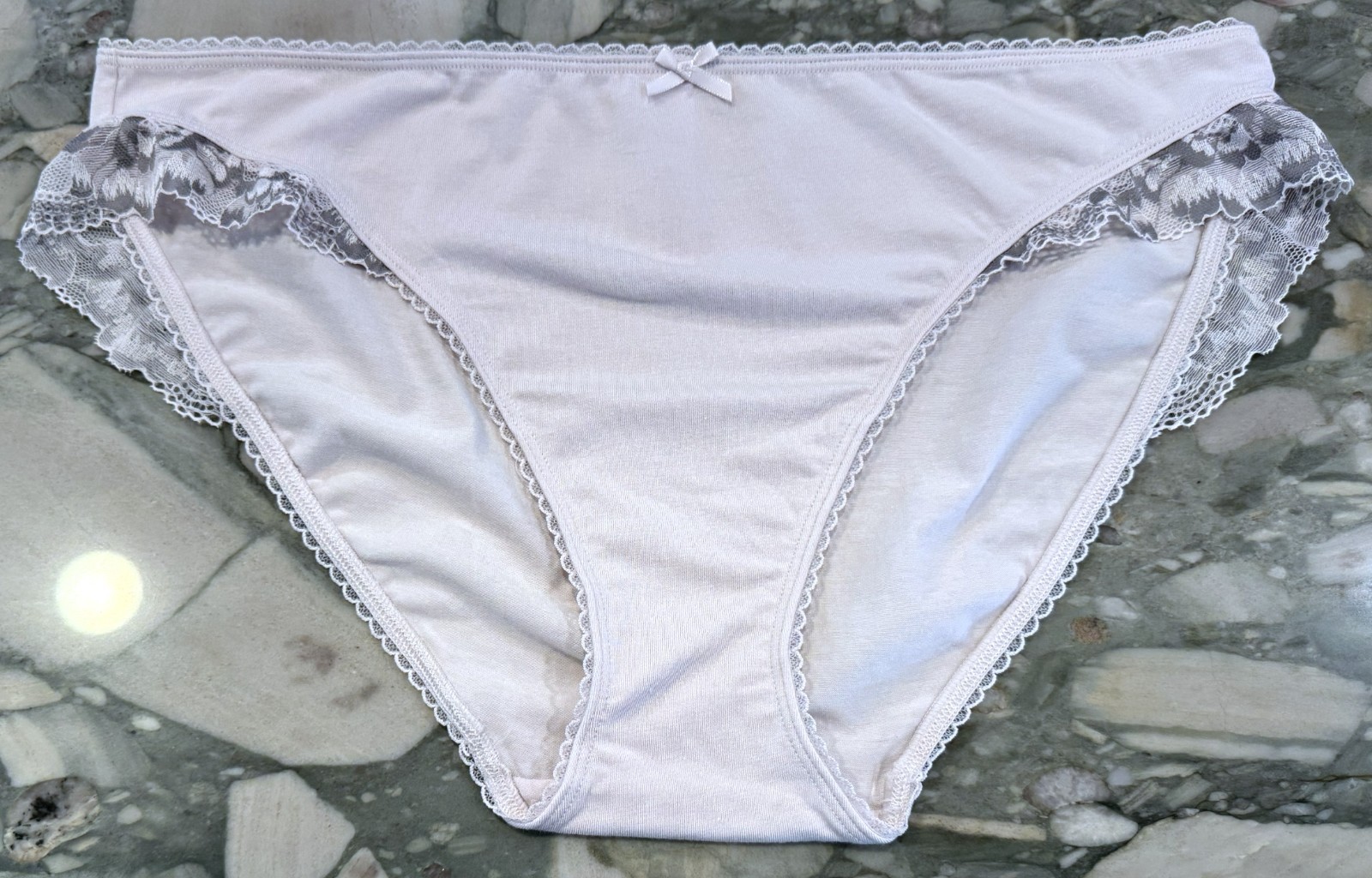 NEW Victoria Secret Lace Leg Trim Cotton Bikini Panty – Lilac & Grey – XXL