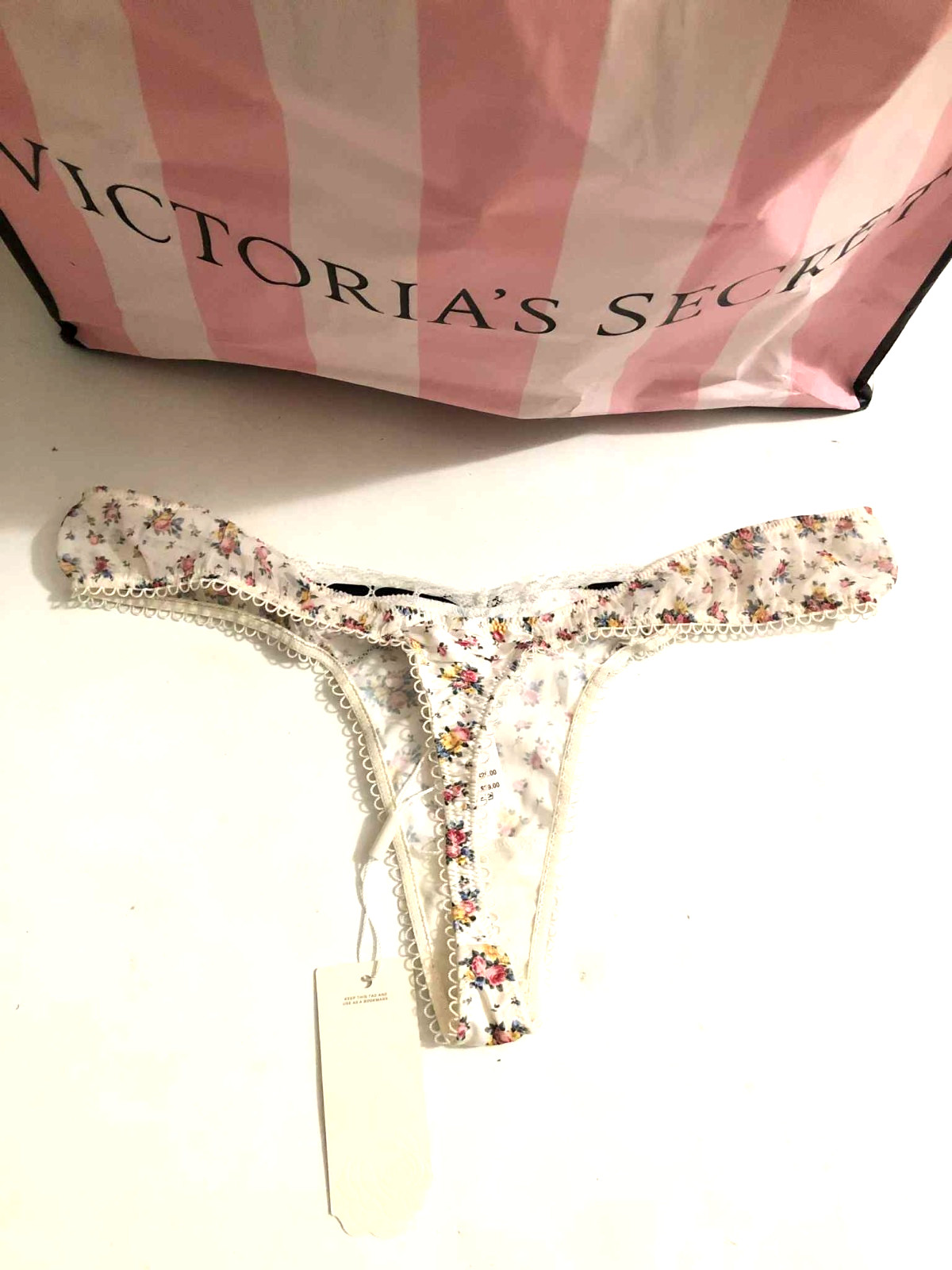 VS For Love & Lemons Rose Floral White Thong Panty Size Medium NWT