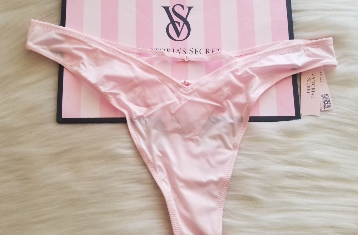 VICTORIA’S SECRET SMOOTH STRAPPY BACK HIGH LEG THONG PANTY ANGEL PINK LARGE NWT