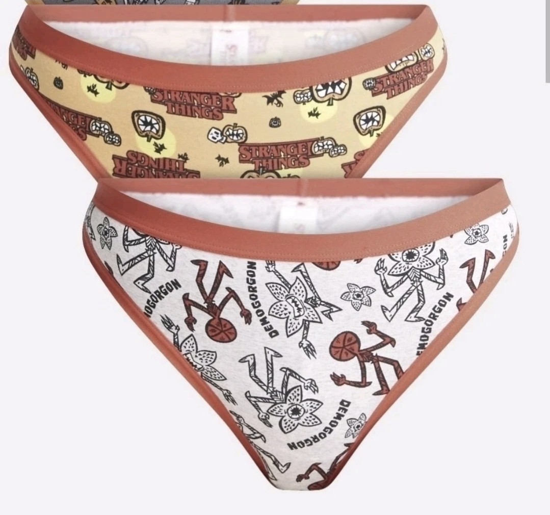 NEW Lot Of 4 Walmart Halloween Thongs 3 Packs, Size Large