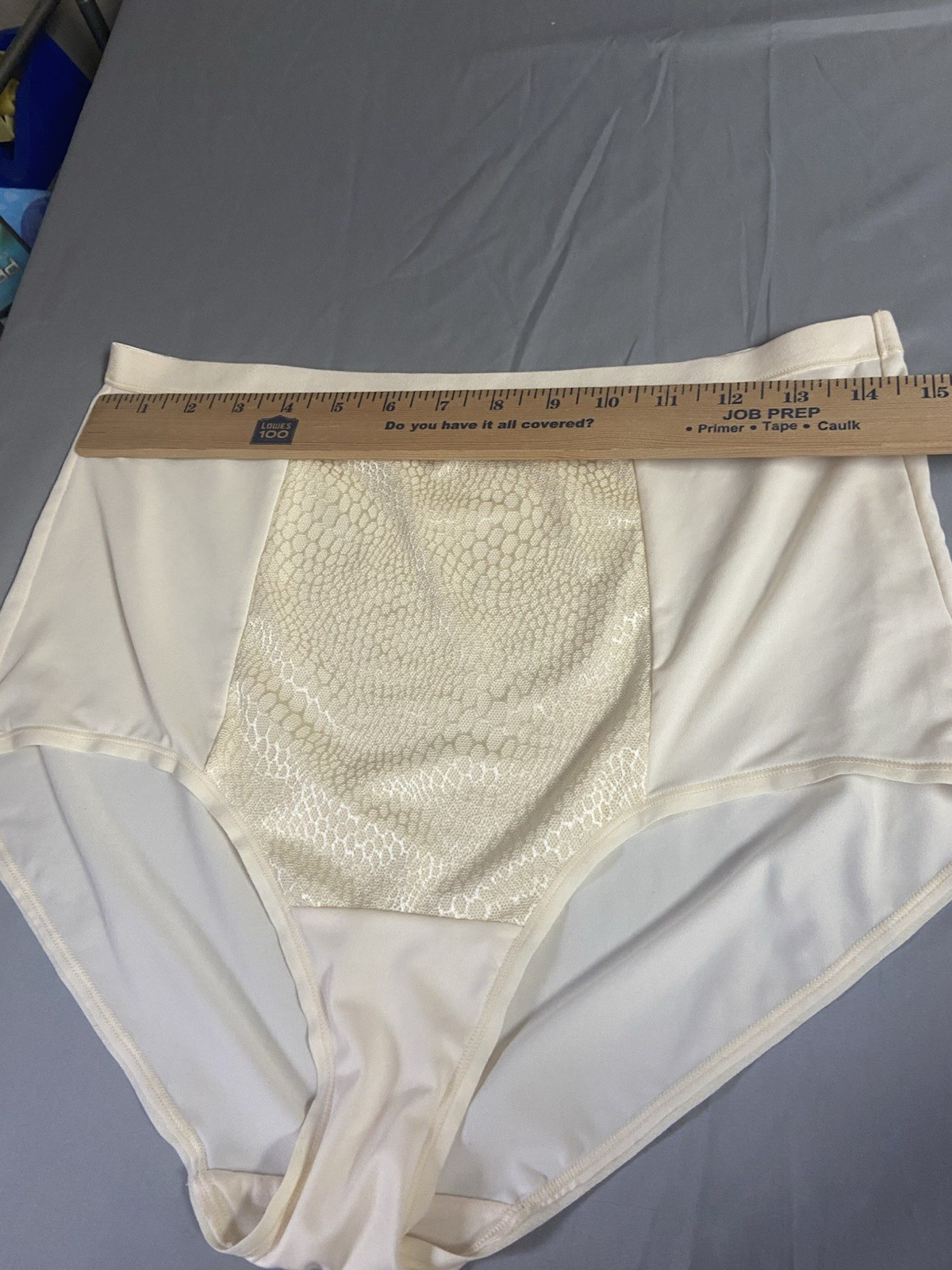 Warner’s Panties Granny Sissy Size XL Light Beige Polyester Blend NWOT