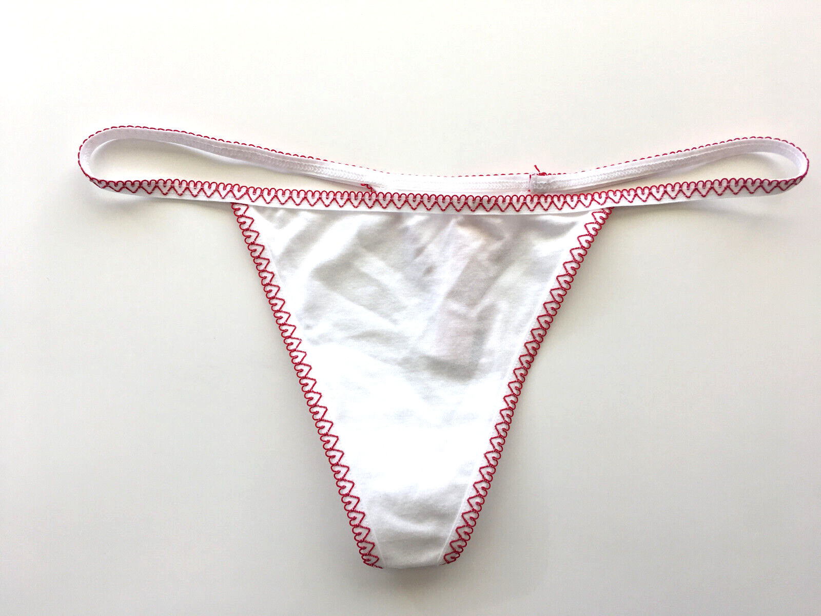 Victoria’s Secret – L Heart Trim Cotton V-String Panty – White Red Large Thong