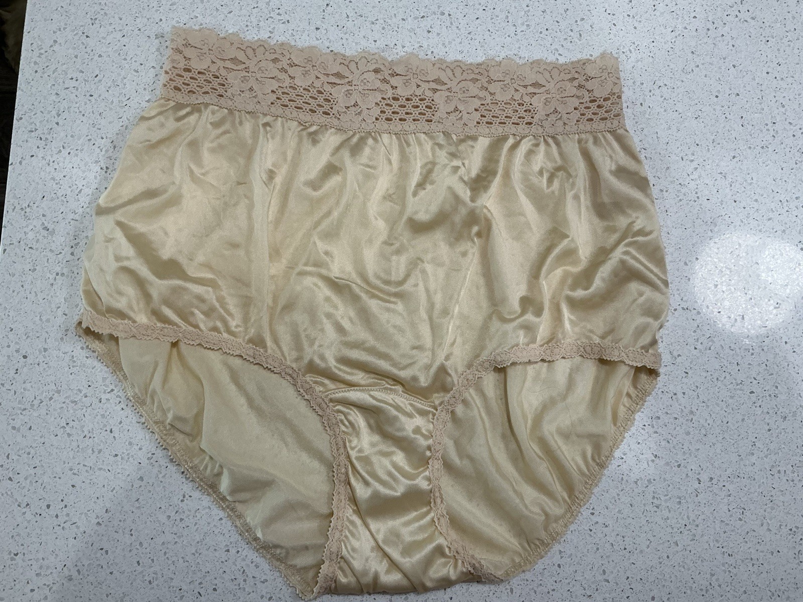 Cotillion Vintage Granny Brief Panties Underwear Ivory Sz 5 USA