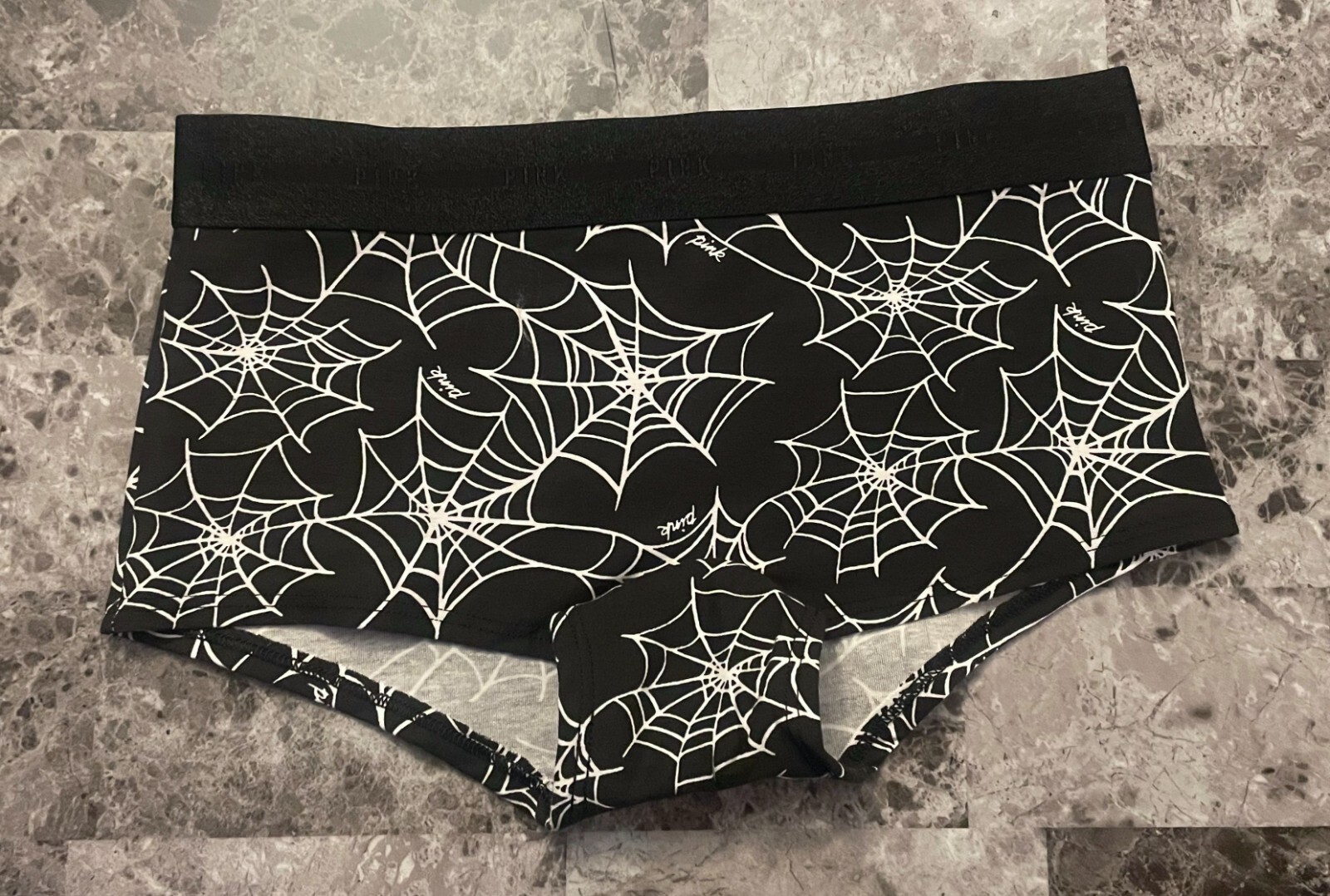 NWOT VICTORIA’S SECRET PINK BLACK WHITE SPIDER WEB HALLOWEEN BOYSHORT PANTIES