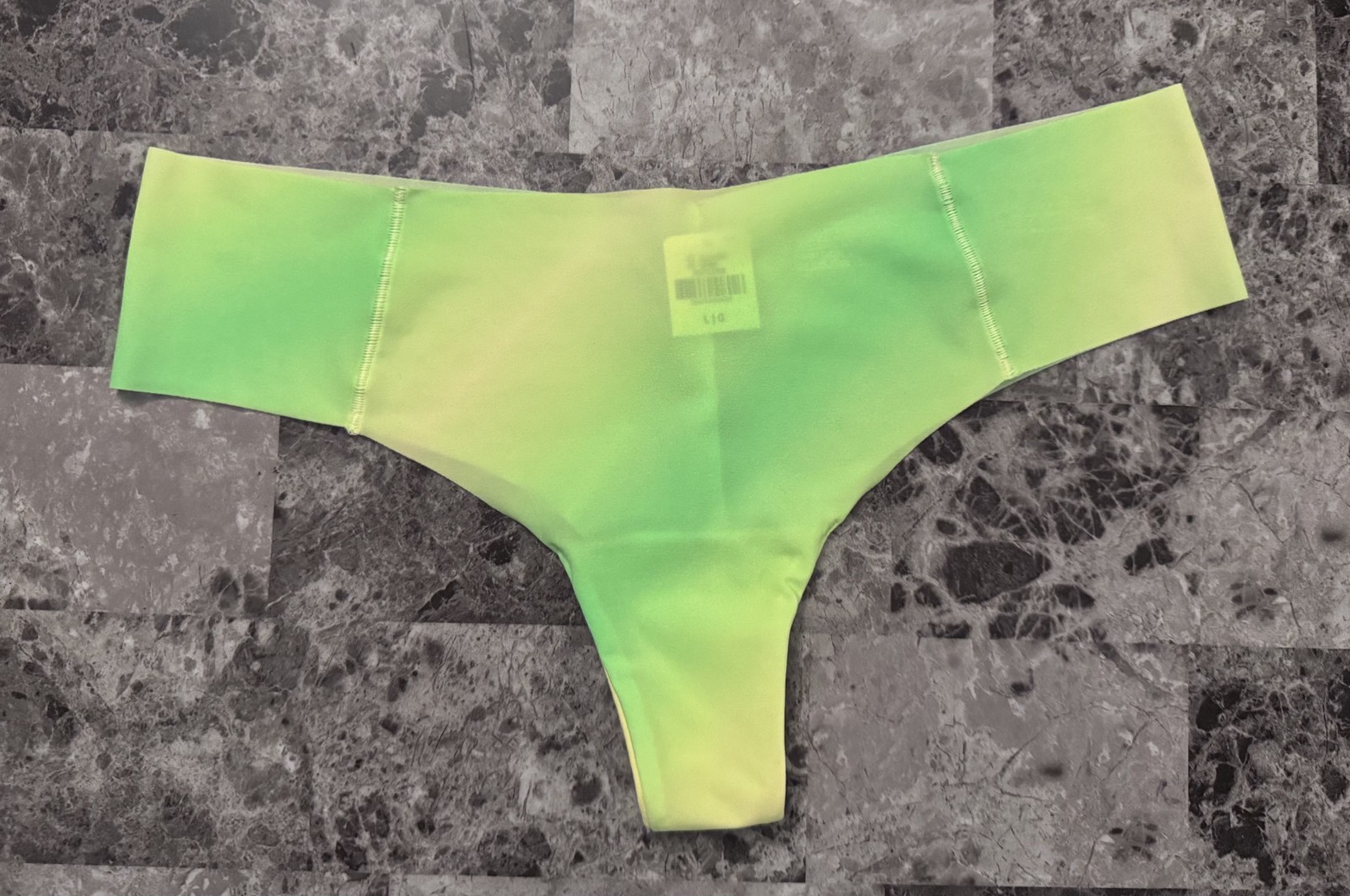VICTORIA’S SECRET PINK L GREEN YELLOW OMBRE RARE RAW EDGE NO SHOW THONG PANTIES