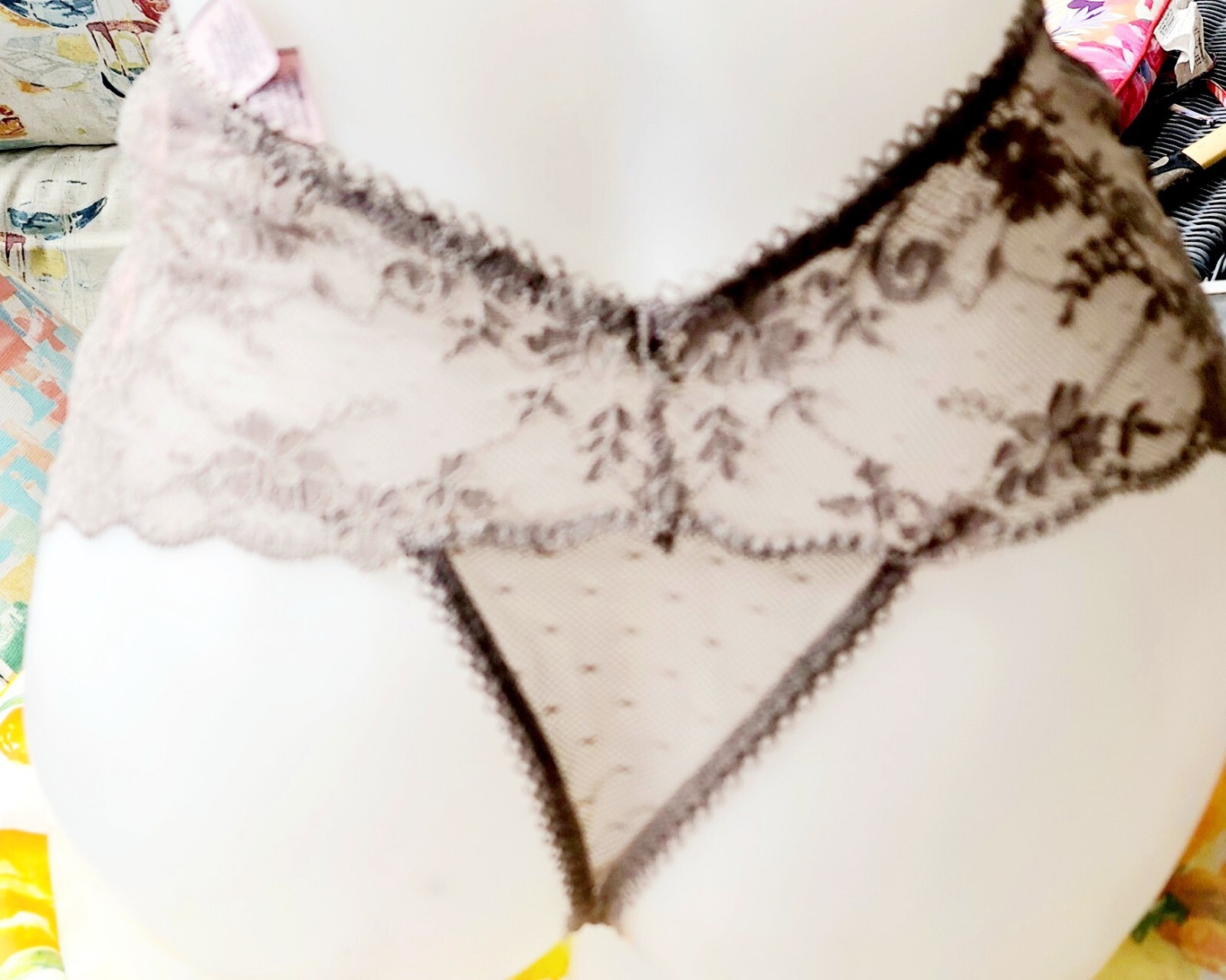 Victorias secret M Rare Vintage Taupe 🫒 High Waist Fancy Lace Thong Panty