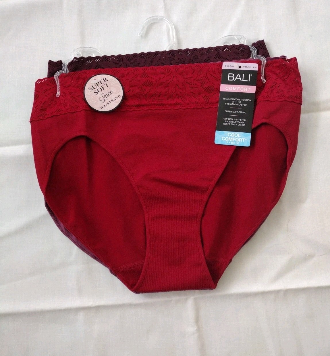 BALI 3 ASSORTED COLORS SIZE M/6 HI-CUTS PANTIES DFMLH3 SEAMLESS COMFORT NEW