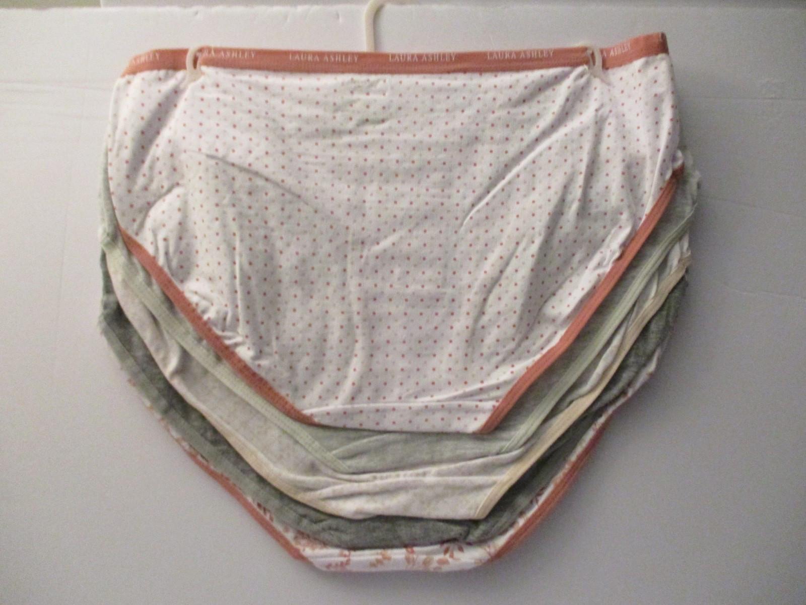Laura Ashley Women’s cotton stretch Hipster panties 5-Pair size Large LS9540