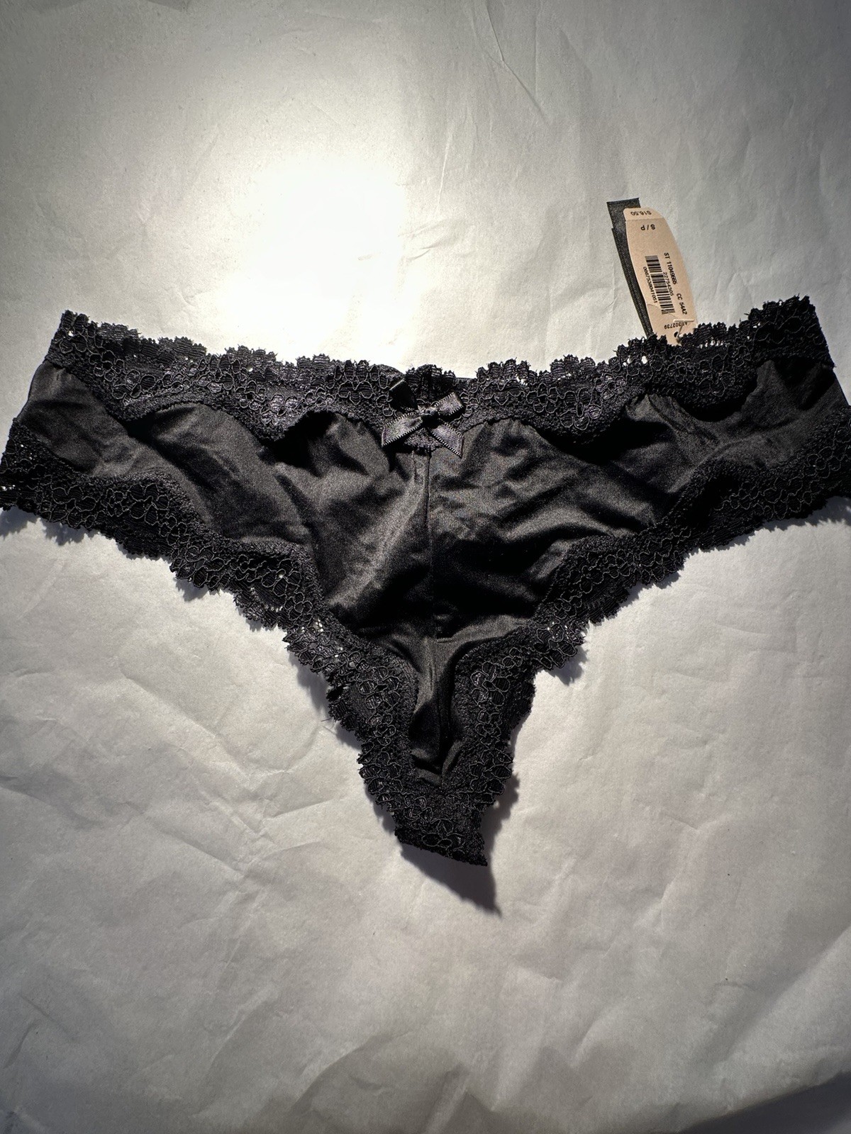 Victoria’s Secret Vintage Very Sexy Luxe Thong Black Lace Trim NWT Small HTF