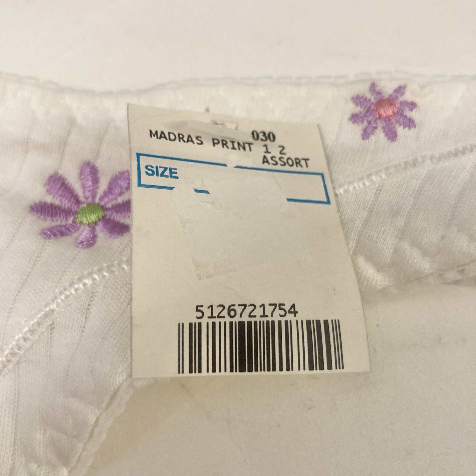 Vintage 90’s Y2K Thong Panties Underwear High Cut Leg Waist Cotton White Flowers