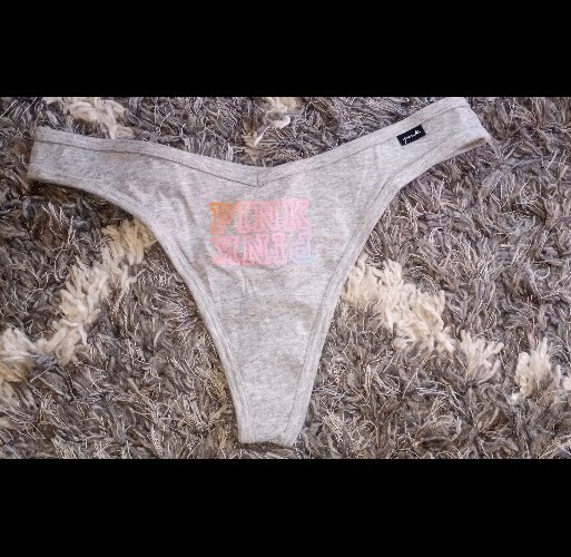VS pink cotton thong Panty NEW SIZE medium ombre logo