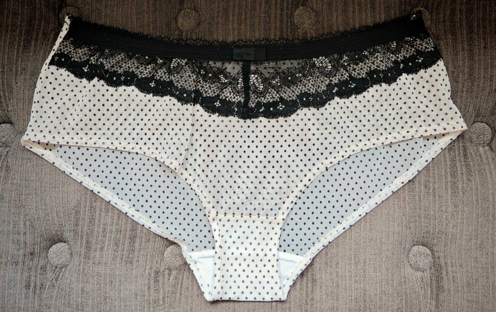 Next Off White & Black Polkadot Knickers/Shorts Size 12