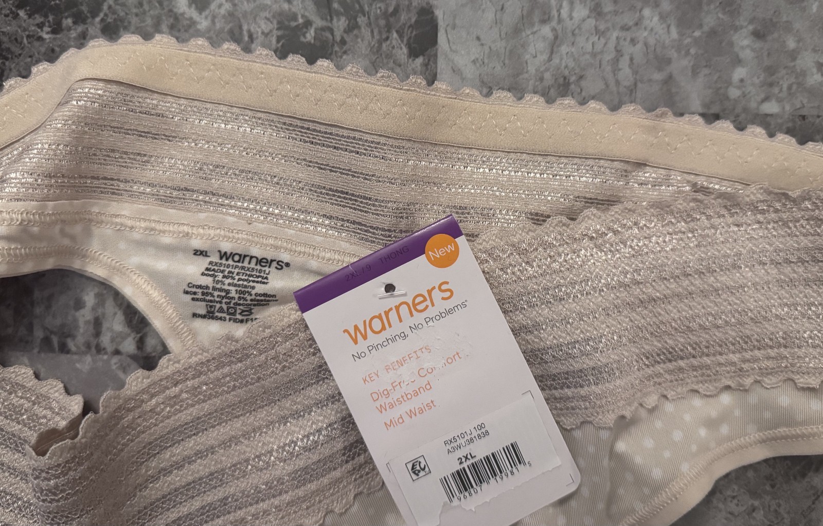 NWT WARNERS CLOUD XXL NUDE WHITE POLKA DOT SMOOTH LACE NO SHOW THONG PANTIES