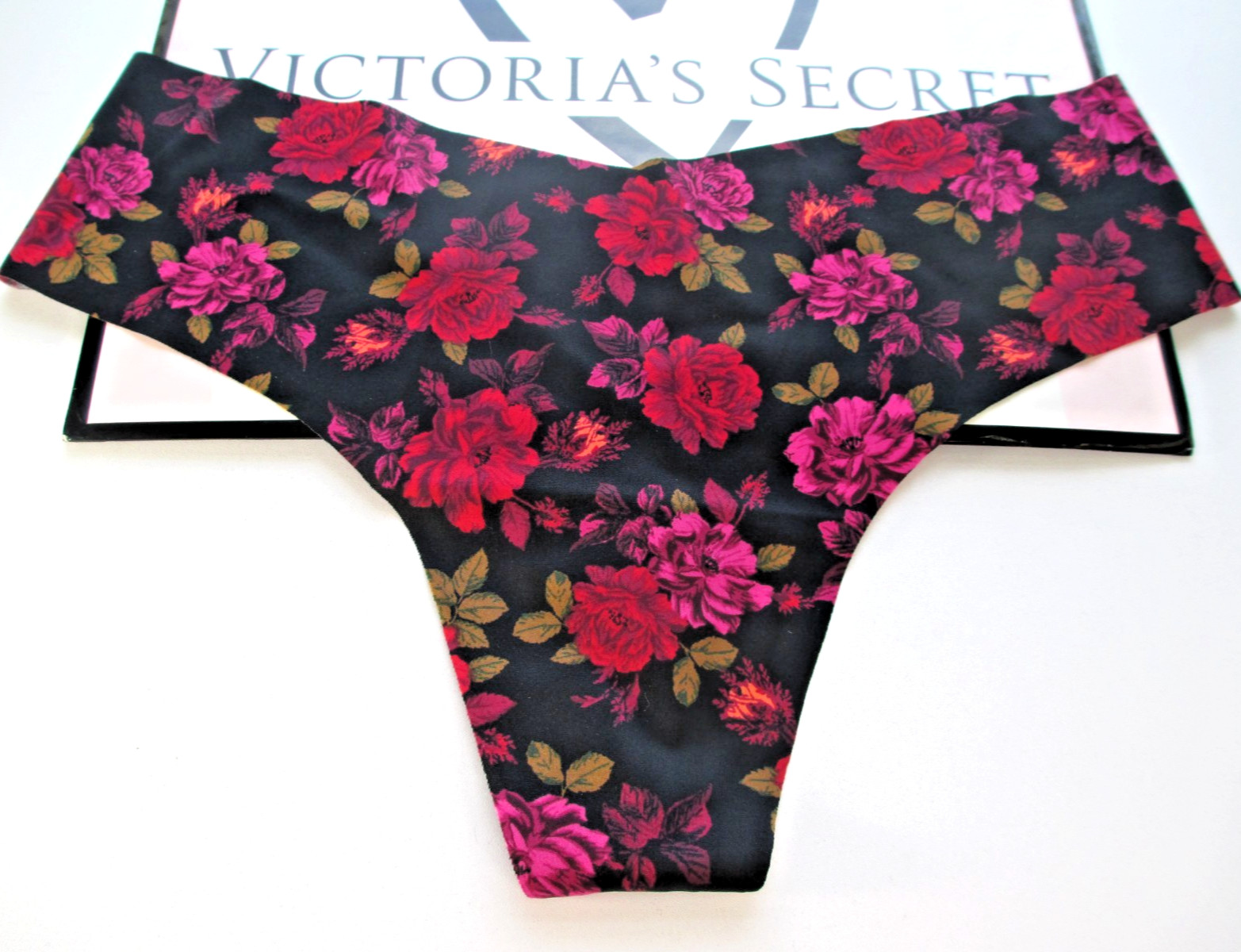 VICTORIA’S SECRET No Show Thong Panty S M L XL Floral NWT Black Red Roses VS