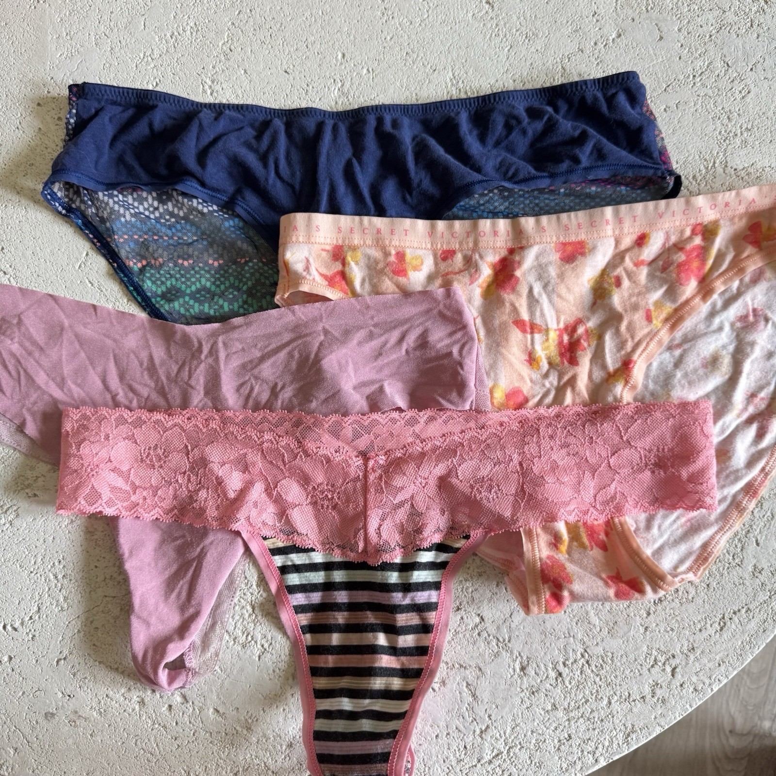 Victoria’s Secret Bundle Of 4 Mixed Style Panty Size M Pink Cute Girly Whimsy 🍒