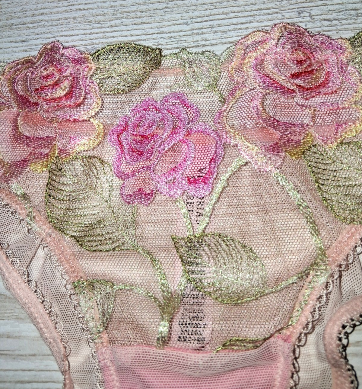 Victoria’s Secret High Leg Brazilian Panty Size XS Light Pink Roses Embroidered