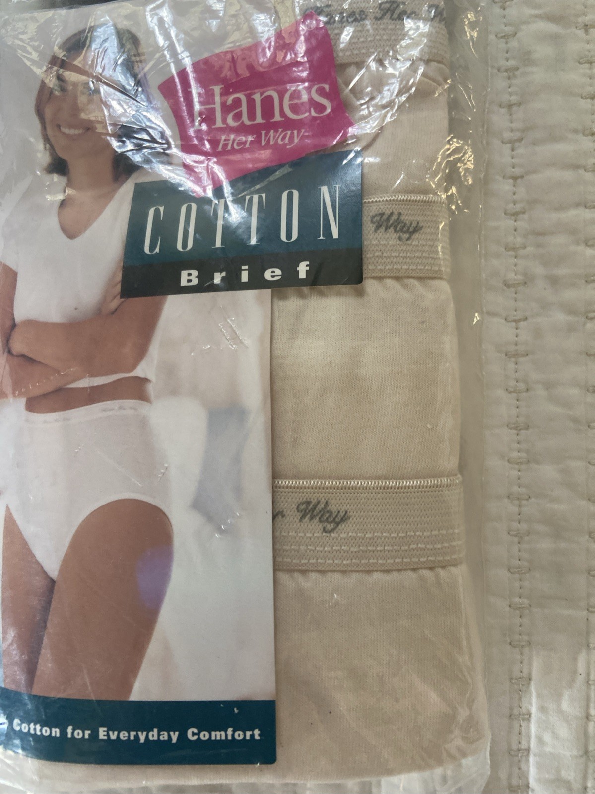 New Vintage 1999 Hanes Her Way 100% Cotton Briefs 3 Pack Size 8 Beige