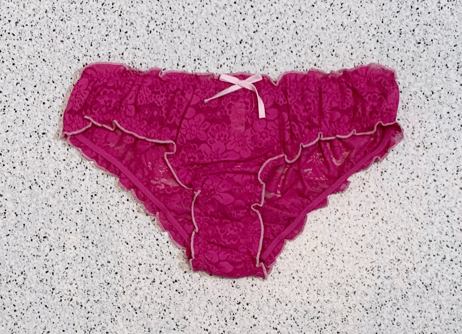 Victoria’s Secret PINK x LOVESHACKFANCY Holiday Bow Cheeky Panty Lace Ruffle S