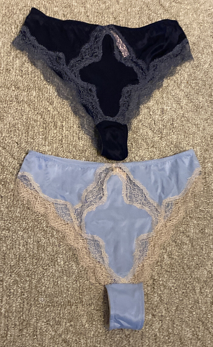 VICTORIA SECRET DREAM ANGELS MED SATIN LACE Blue BRAZILIAN PANTY Bride Lot 2 NWT