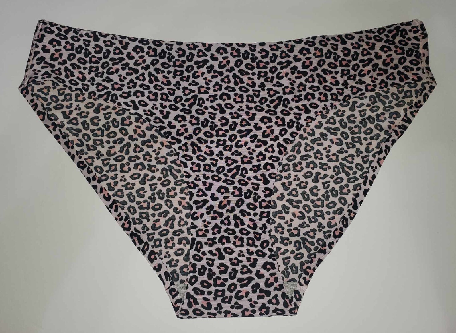 Seamless Panty Low Rise Briefs Silky Cute Breathable Stretchy Sexy Size XL 🔥