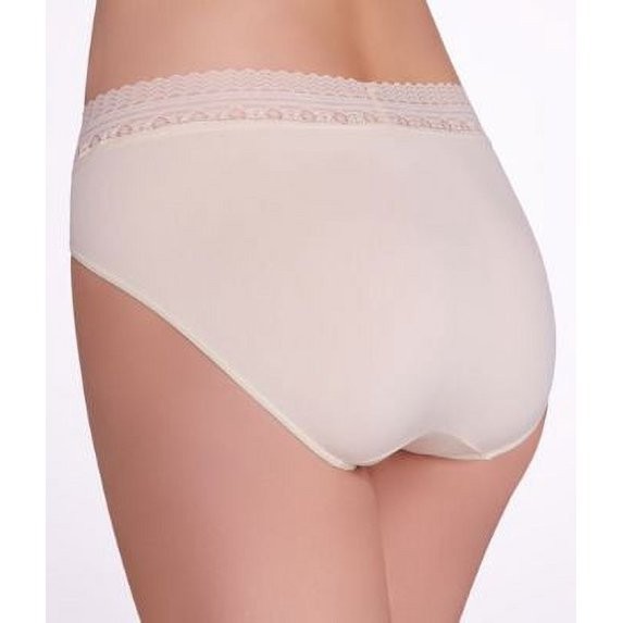 Bali L81929 Comfort Revolution Seamless Microfiber Lace Hi-Cut Brief Size 8/9