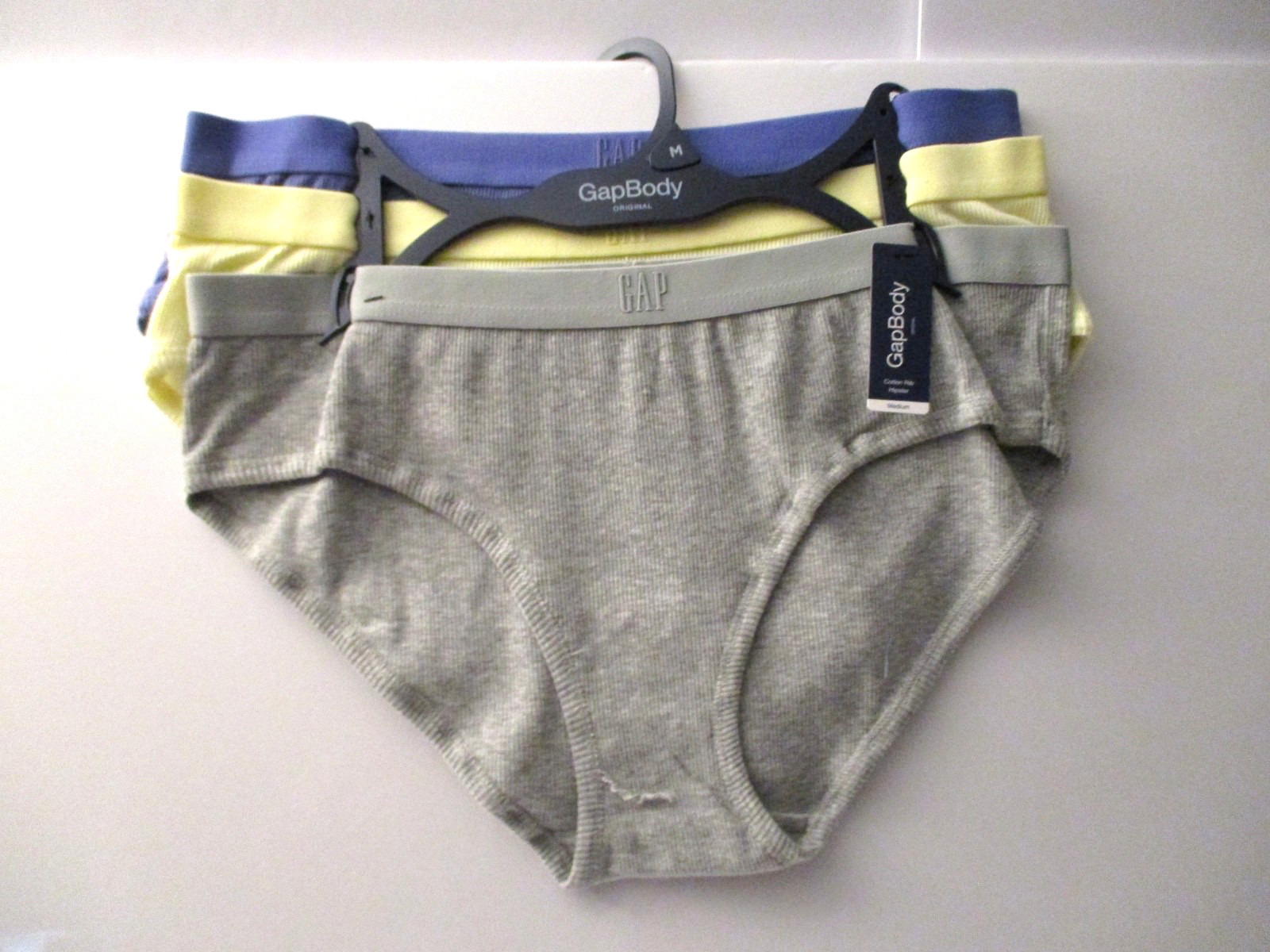 GapBody Hipster panties 3 Pair cotton ribbed size Medium