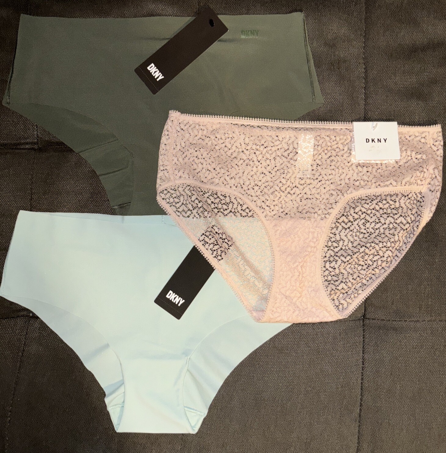 DKNY & b.’tempt’d Mixed Lot Of 6-Pairs Lace & Litewear Cheeky/Hipster Panties