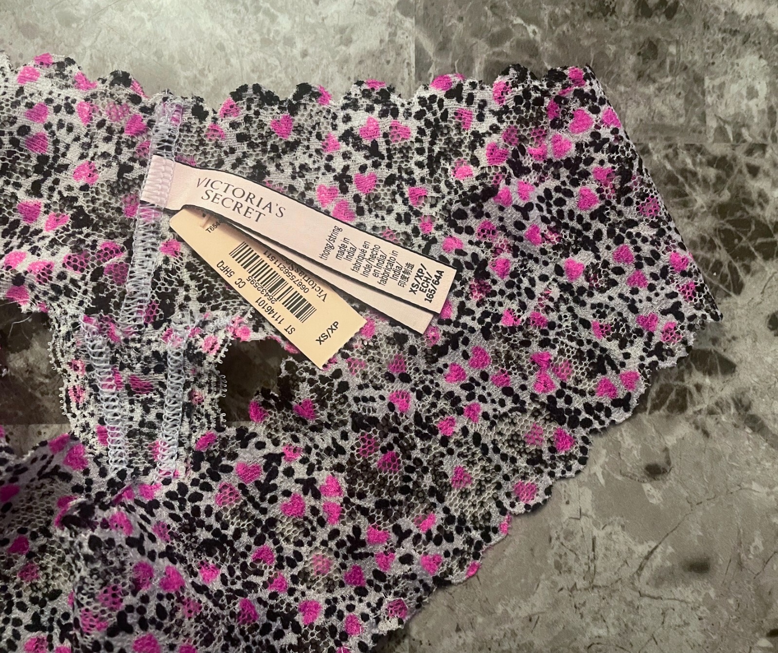NWT VICTORIA’S SECRET XS GRAY BLACK PINK HEART LACE THONG PANTIES