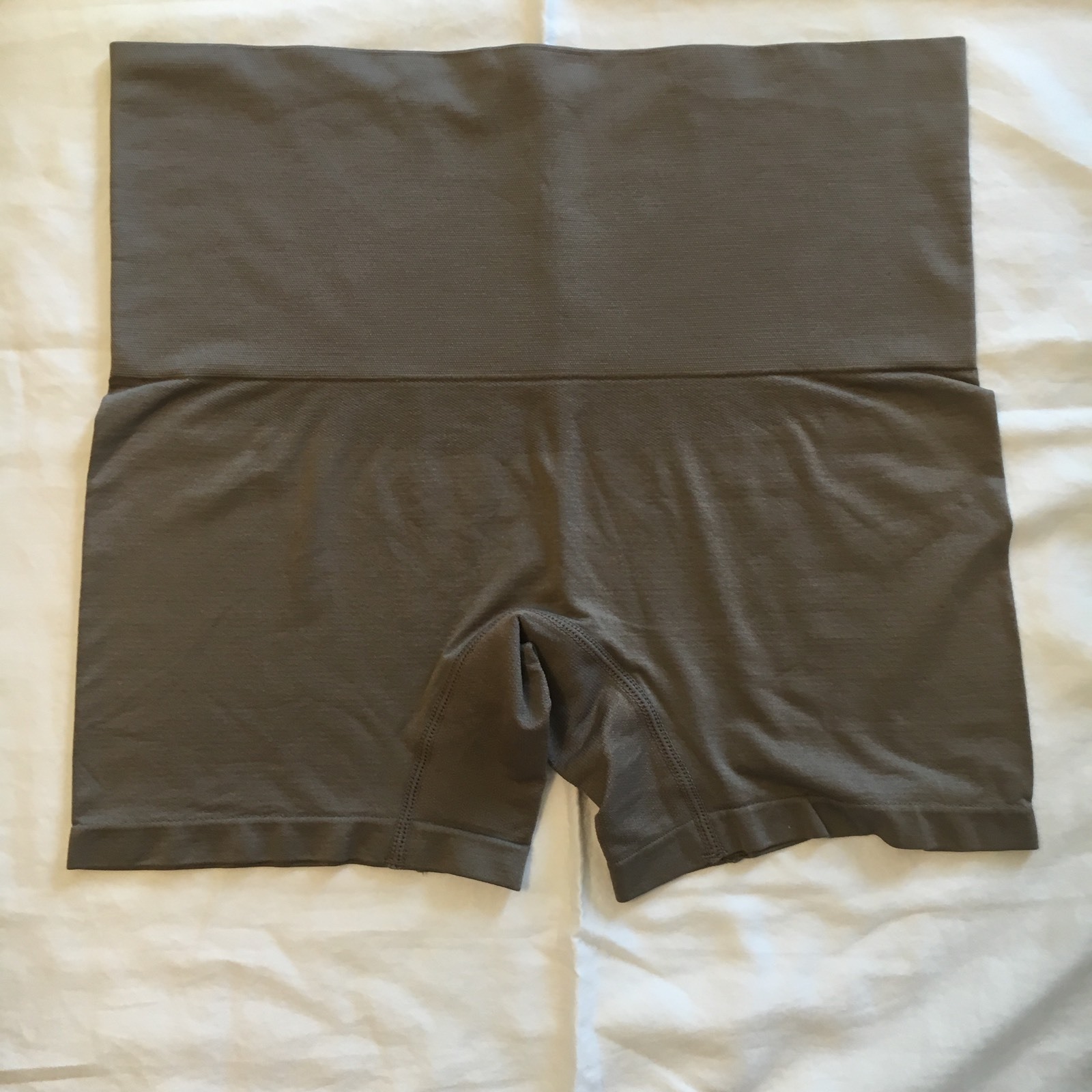 NWOT HSN Yummie Seamless H. Thomson Brief Boy Shorts – Mink – Size 1X/2X