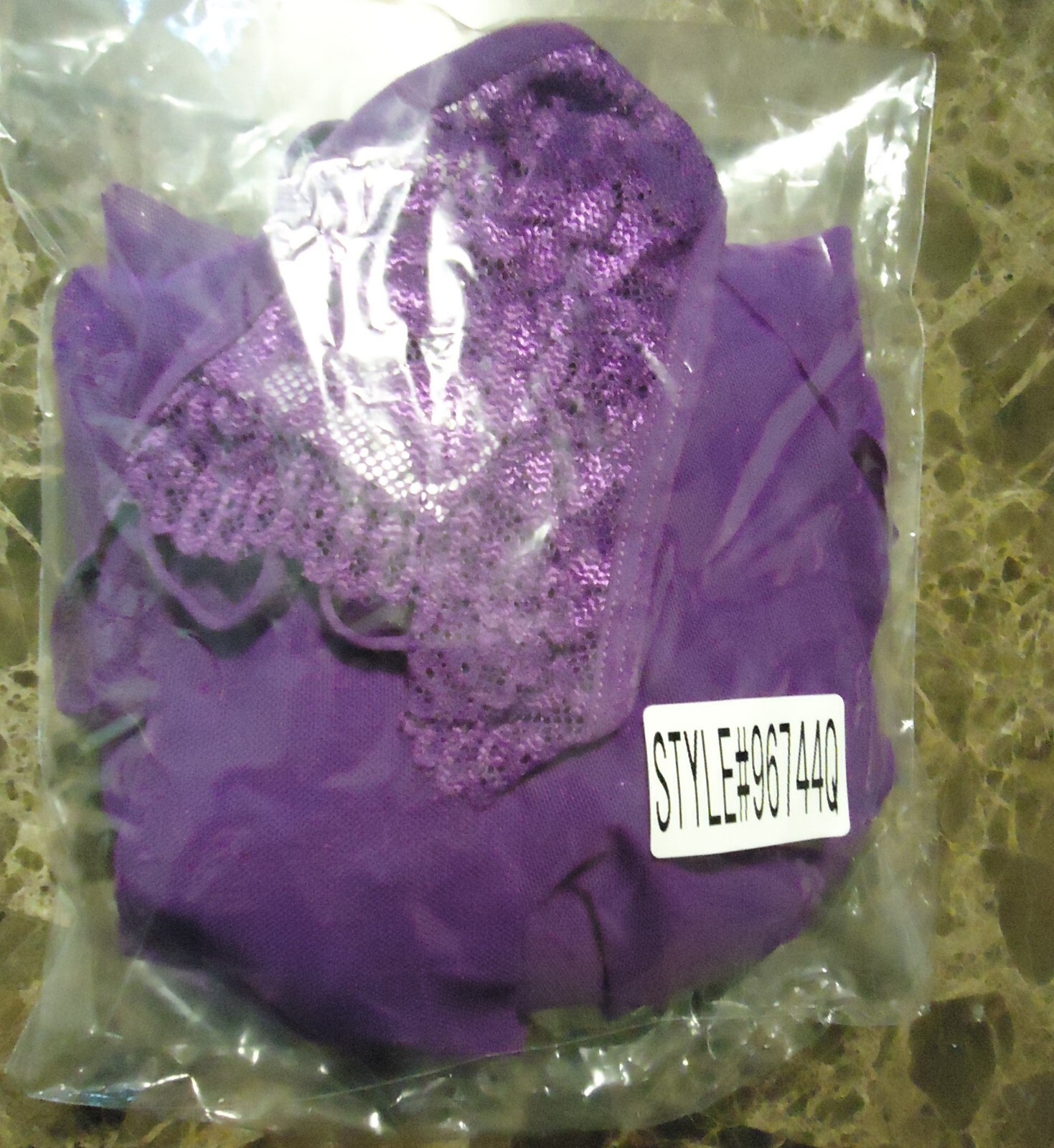 Woman Size Queen (18) Purple Lingerie w/ Thong Panties-NEW