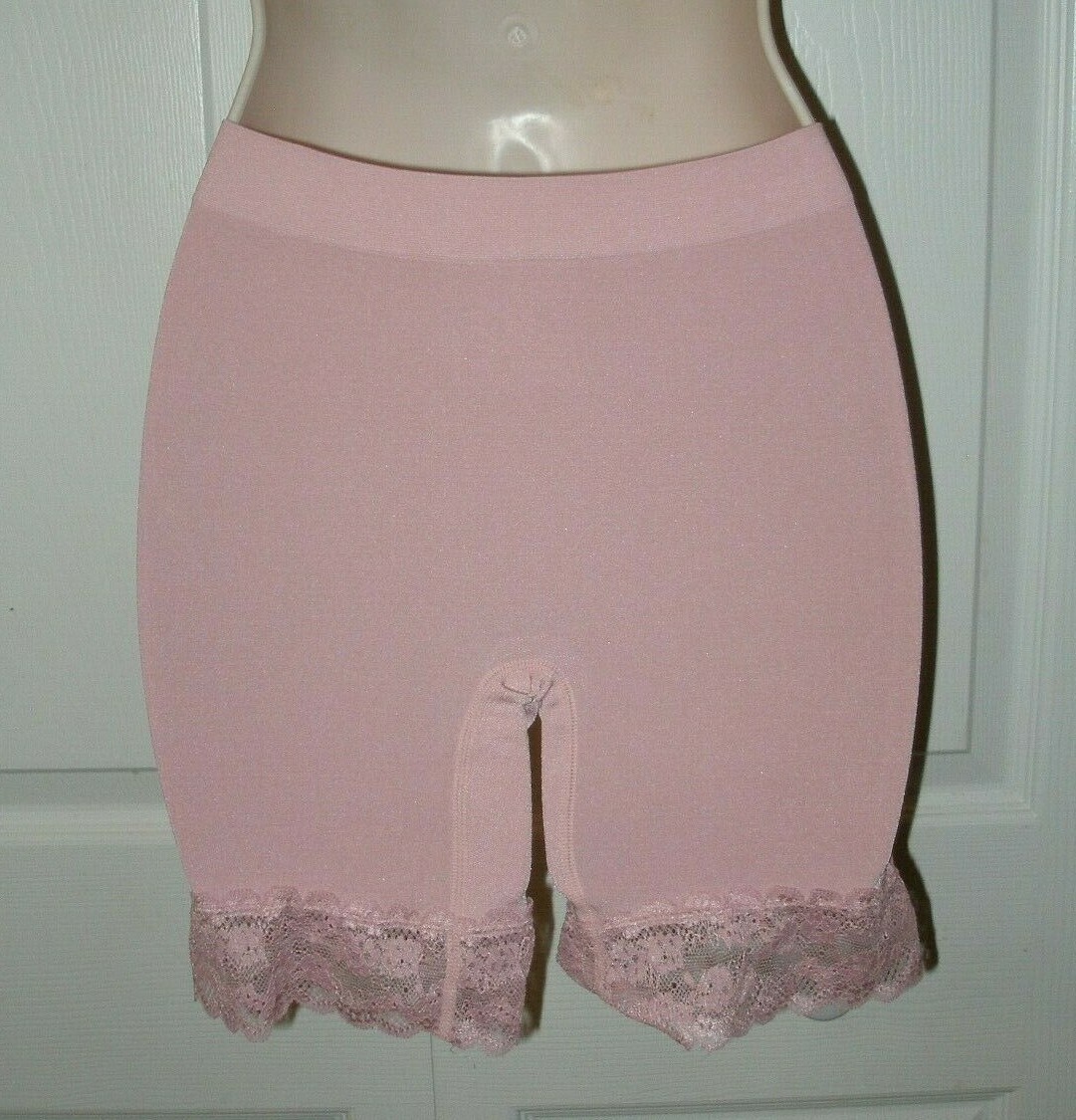 BREEZIES Women’s Size Small Pink Lightweight Pantie Girdle Stretch Fabric New