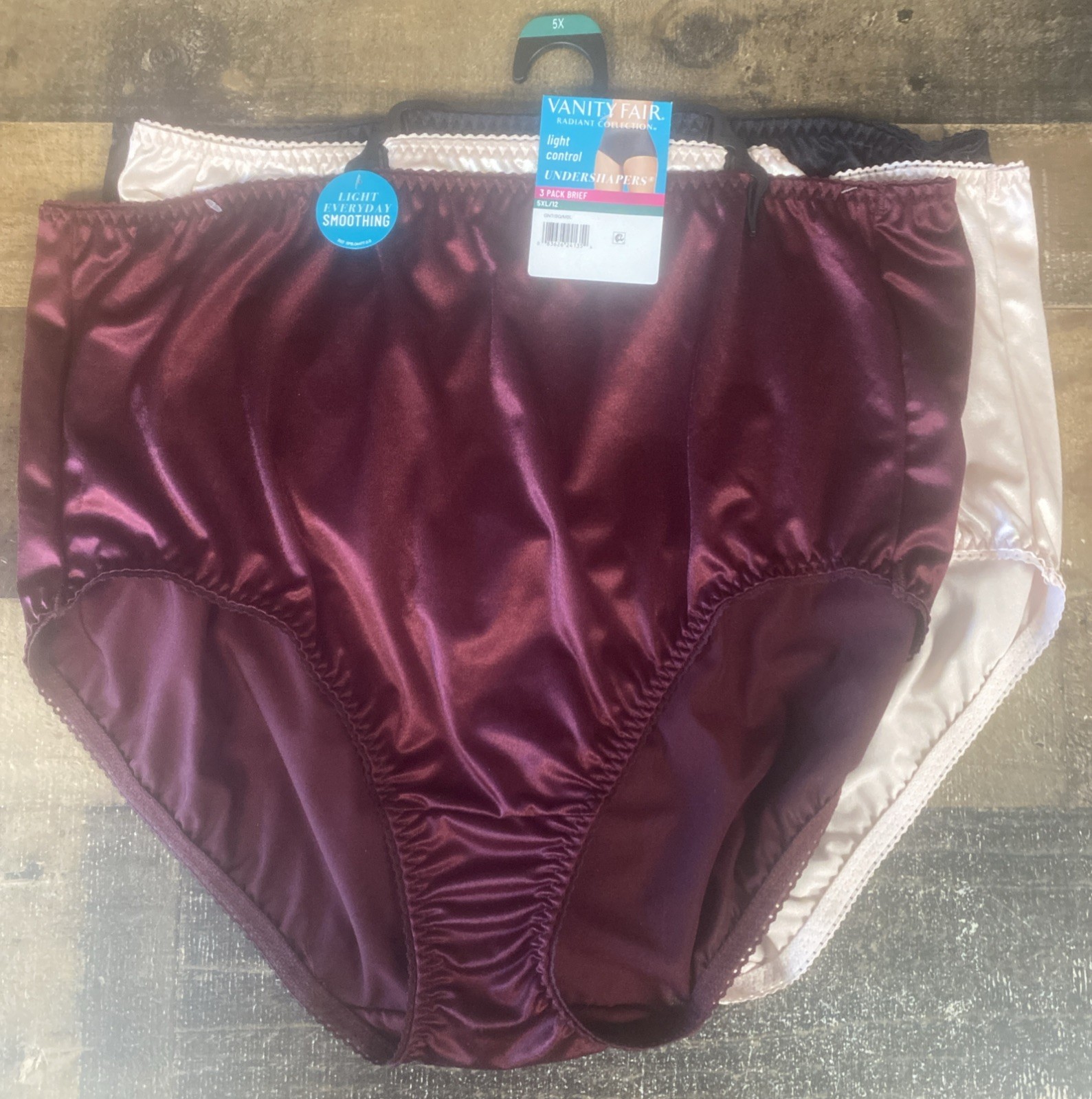 New Vanity Fair Radiant Collection 3 Pack Light Control Brief Womens 5XL/12