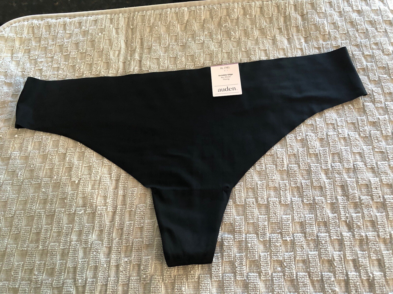 AUDEN WOMENS THONG BLACK XL(16) NEW