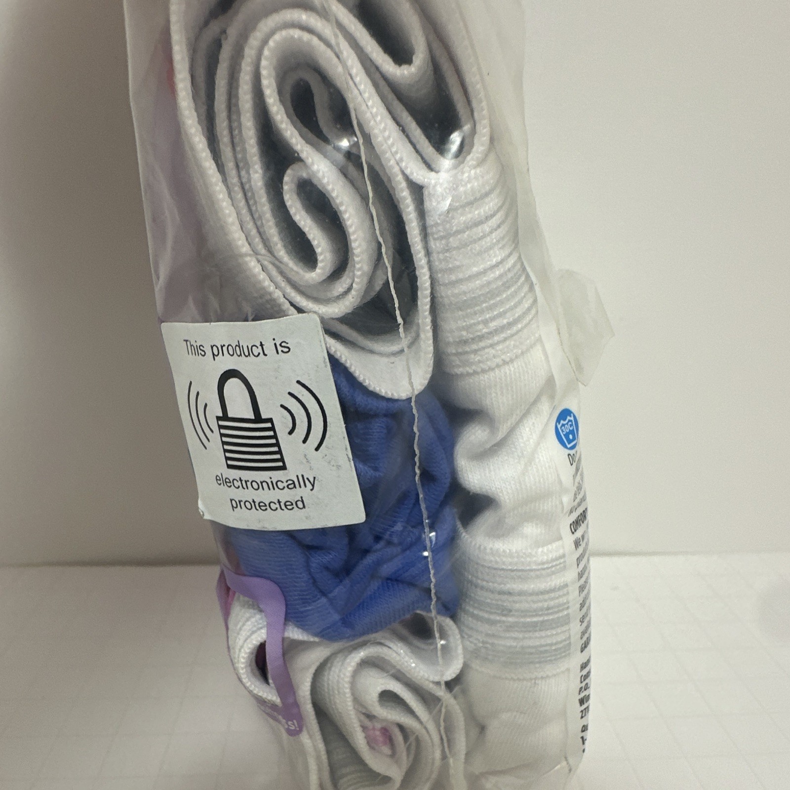 Hanes Breathable Cotton Tagless No Ride Up Hipster Panties 5 Pack 6/M Multi