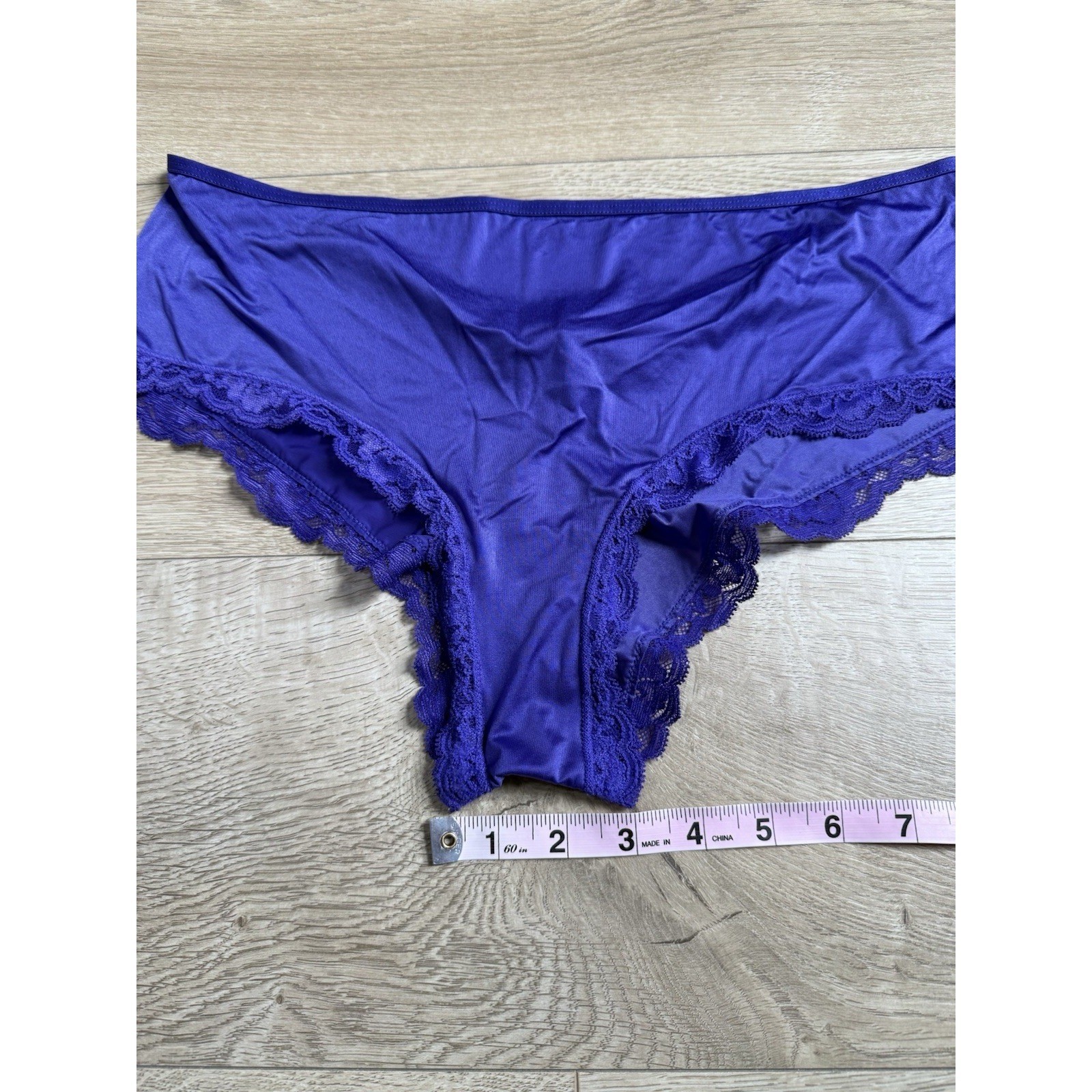 EUC Very Sexy T-Back Lace-Trim Cheeky Panty Purple Victoria Secret silky Size XL
