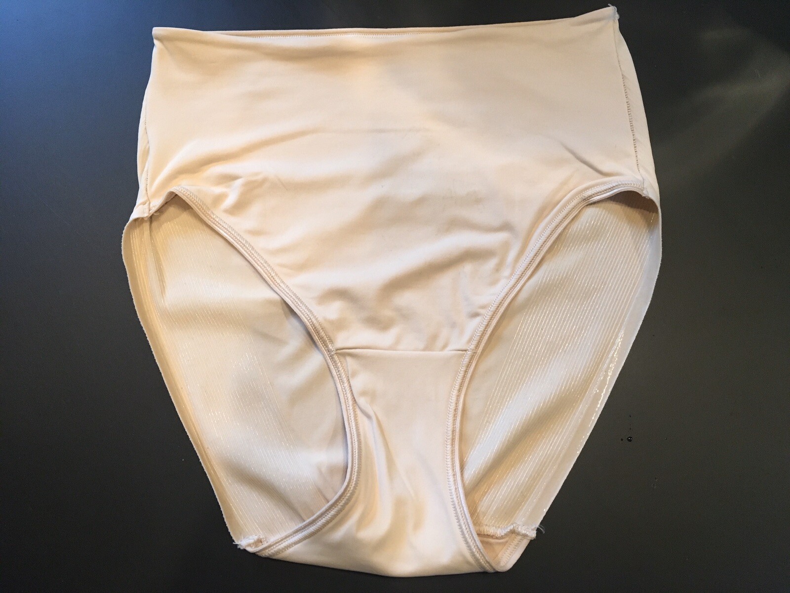 Soma S Modern Brief Vanishing Edge French Cut Nude Beige Panties Panty