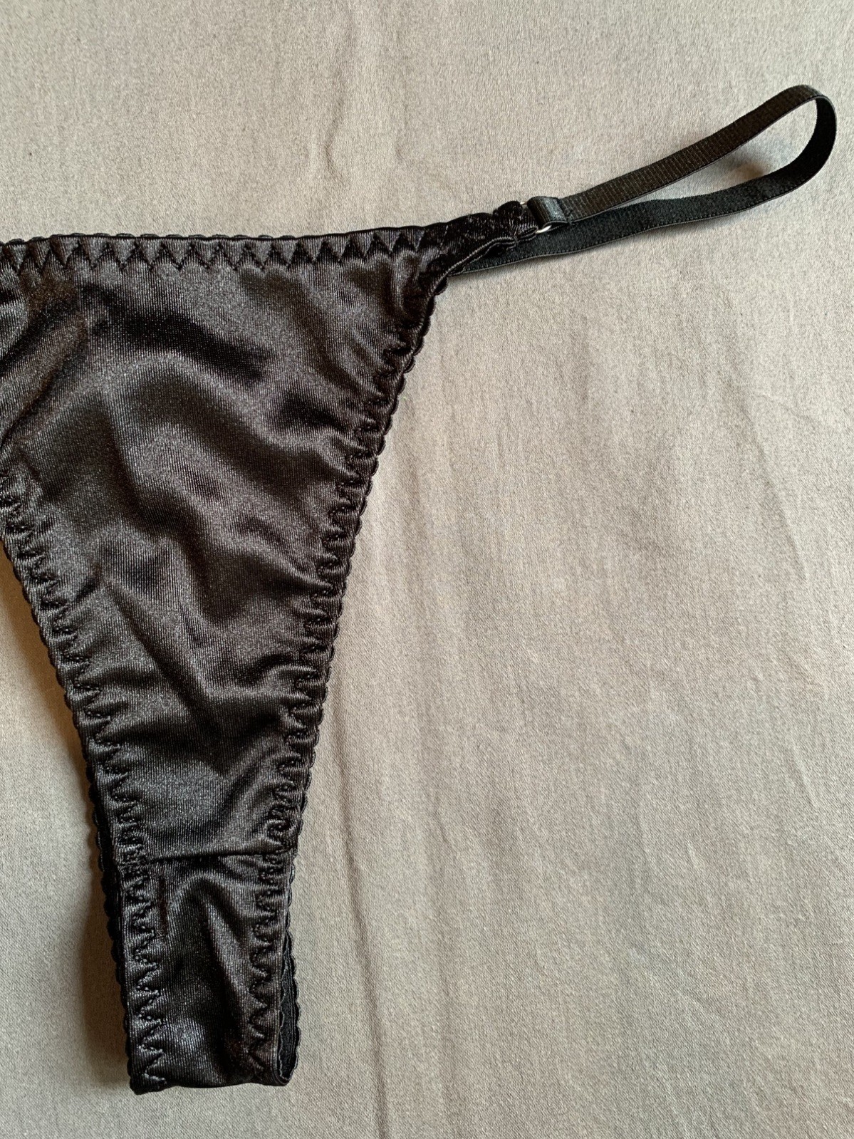 New Sexy Black Satin Thong Panties Solid L String
