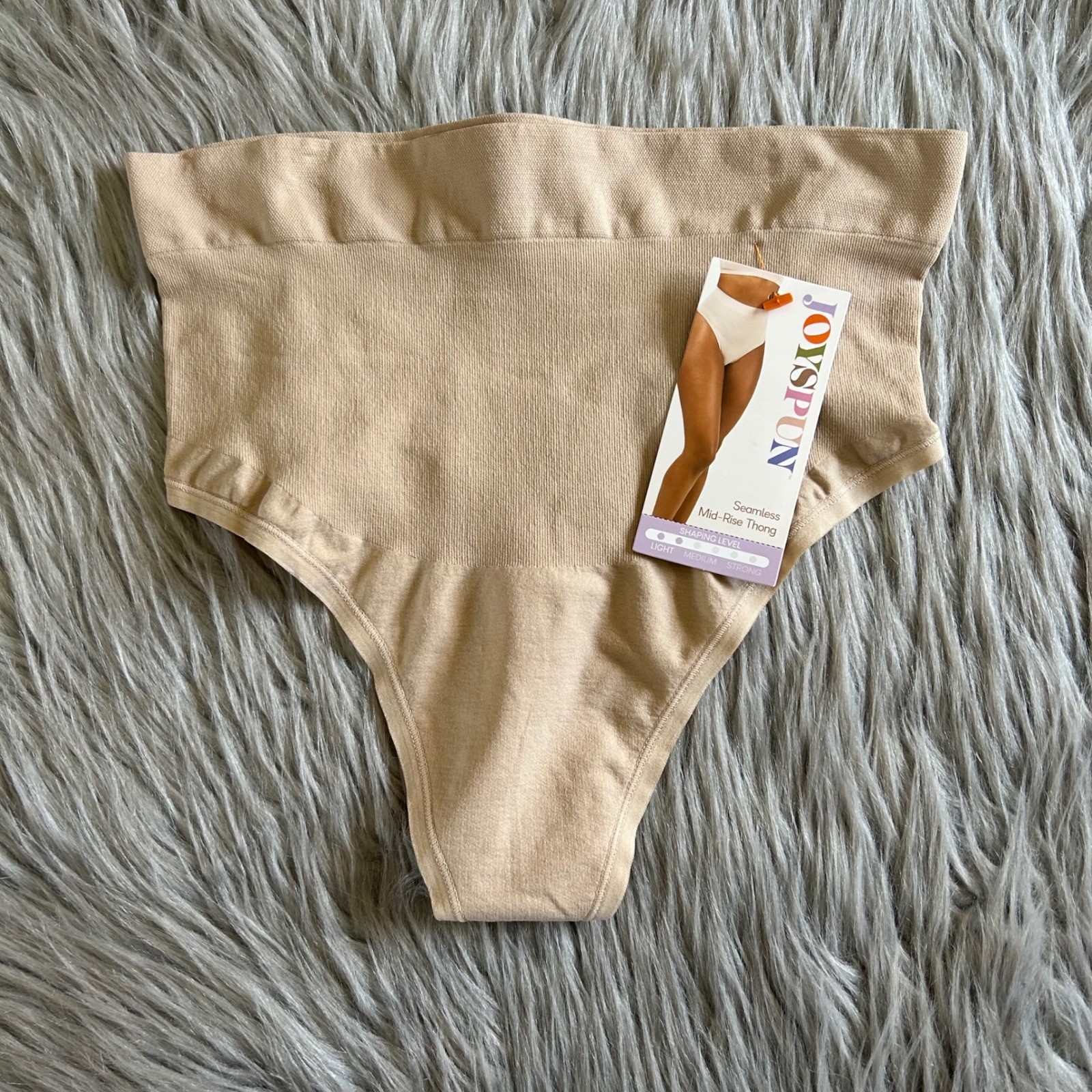 Joyspun Seamless Mid-Rise Thong Womens Size Medium (8-10) Tan Shapewear Shaping