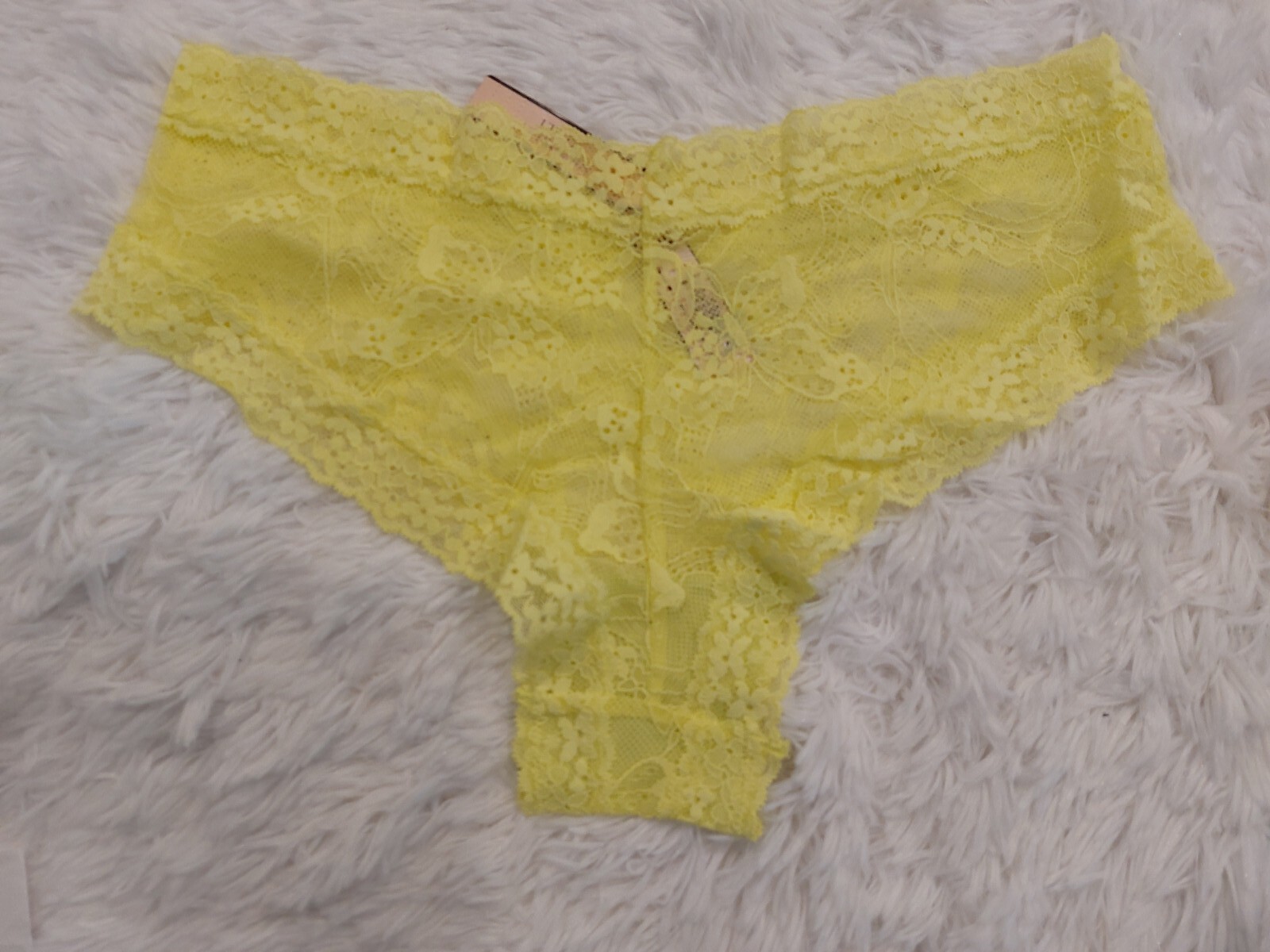 NWT VICTORIA SECRET The Lacie Lacie Cheeky Panty Size Large (481)