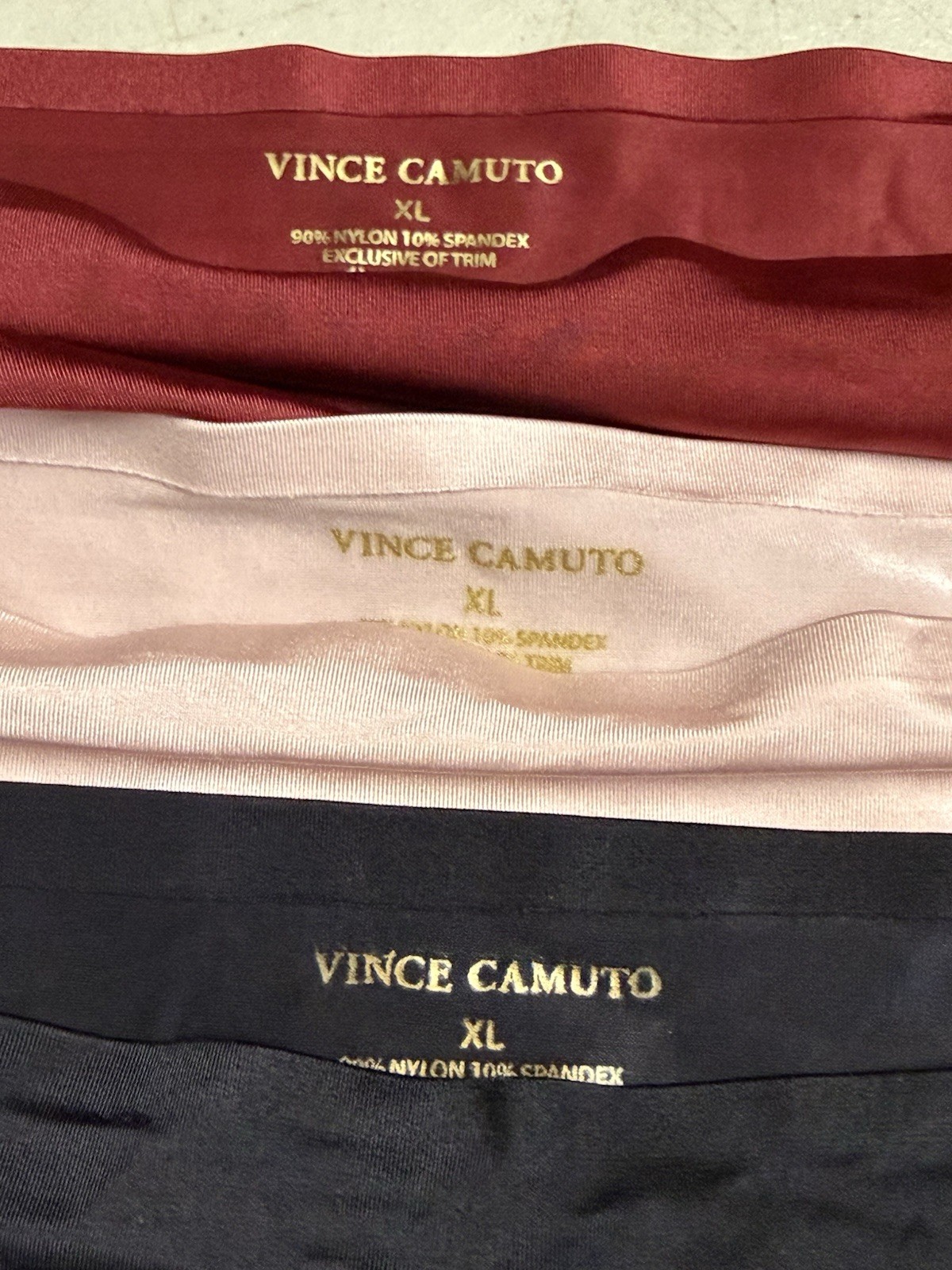 Vince Camuto 3 Pack Women’s XL No Show Bikini Panties Black Pink Red Maroon