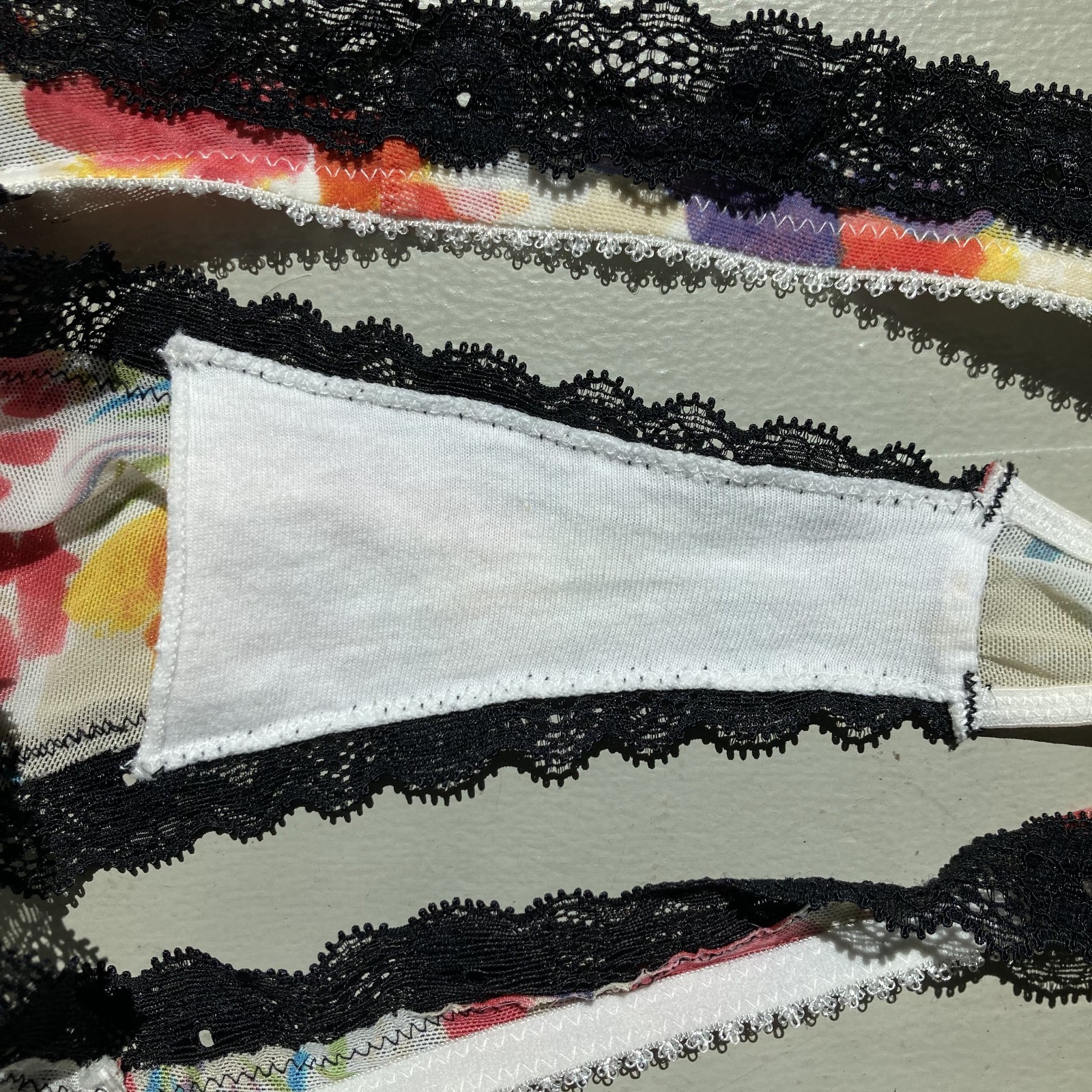 elle macpherson floral mesh lace trim thong panties nwt